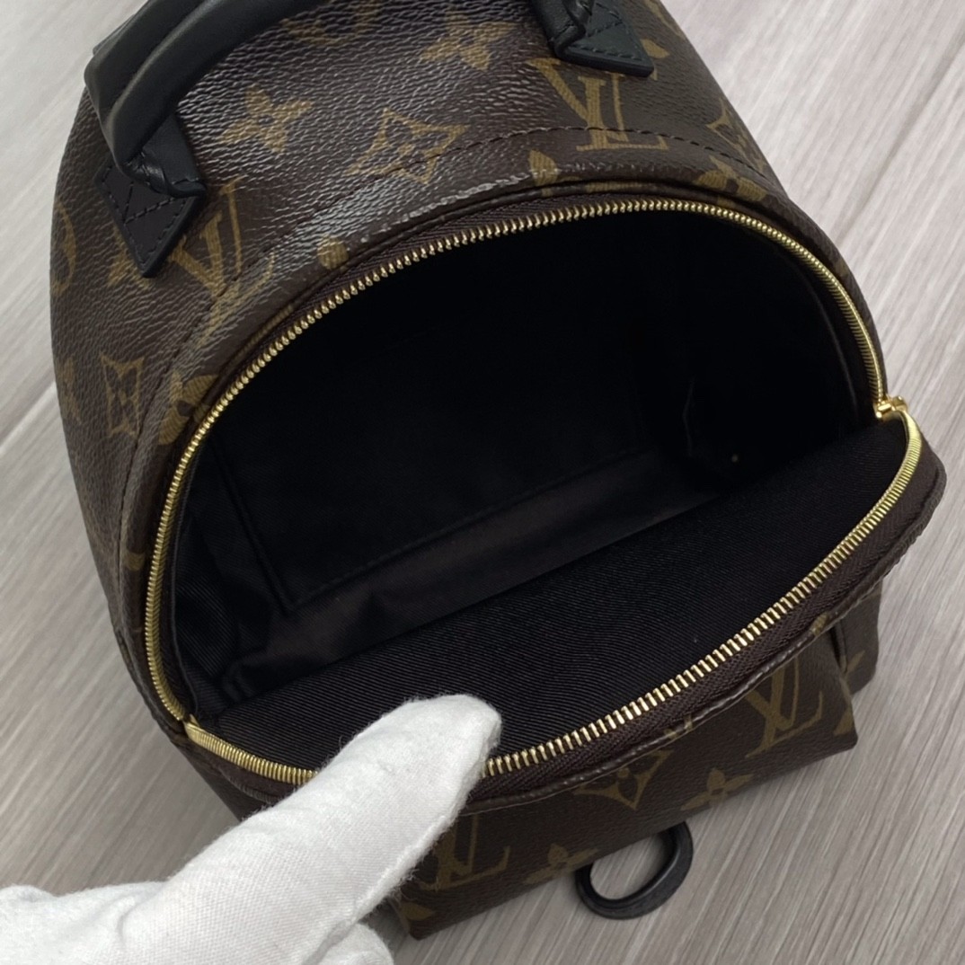 Shebag super replica Louis Vuitton M44873 PALM SPRINGS backpack bag review(2025 Apr updated)-Best Quality Fake designer Bag Review, Replica designer bag ru Shebag super replica Louis Vuitton M44873 PALM SPRINGS backpack bag review(2025 Apr updated)-Best Quality Fake designer Bag Review, Replica designer bag ru