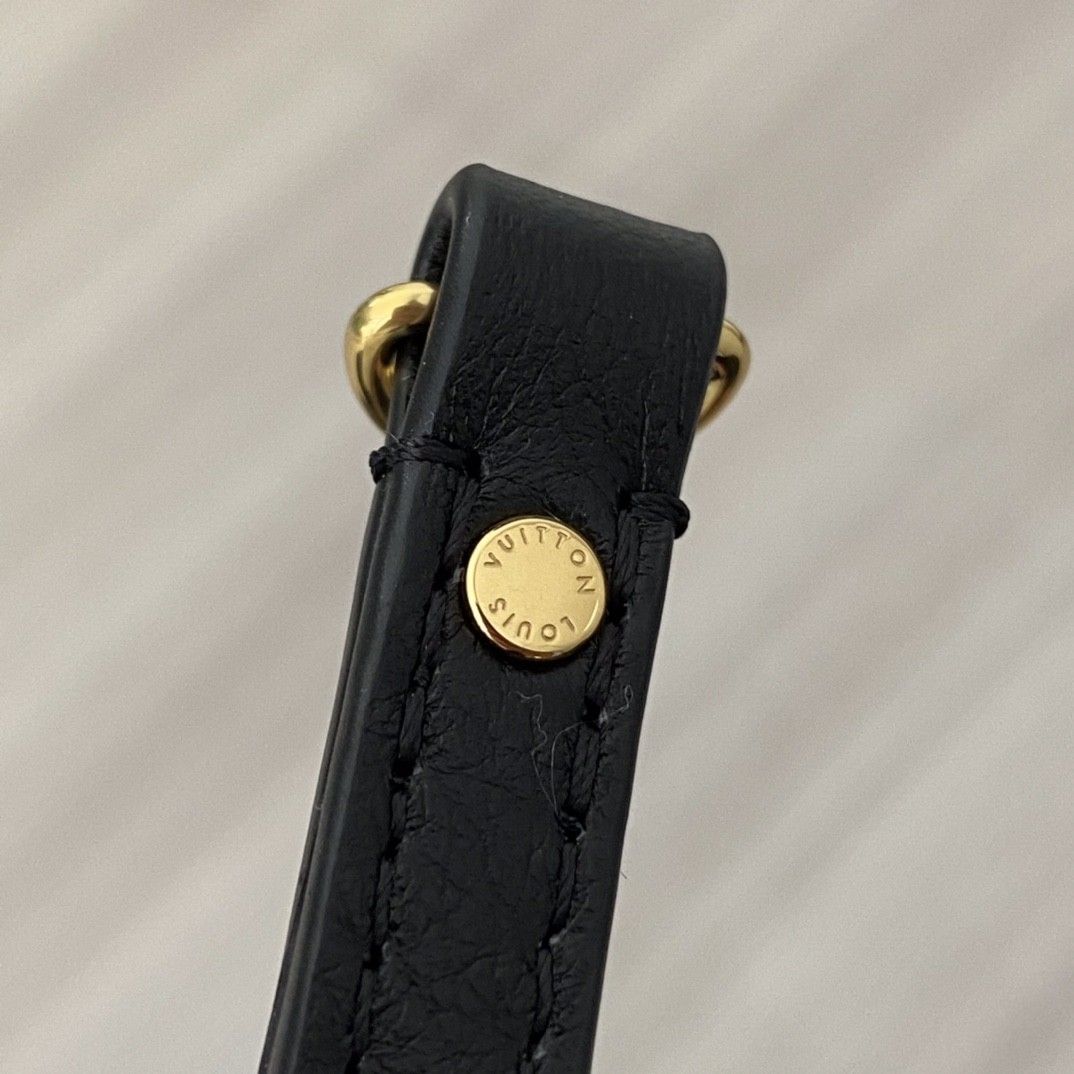 Shebag super replica Louis Vuitton M44873 PALM SPRINGS backpack bag review(2025 Apr updated)-Best Quality Fake designer Bag Review, Replica designer bag ru Shebag super replica Louis Vuitton M44873 PALM SPRINGS backpack bag review(2025 Apr updated)-Best Quality Fake designer Bag Review, Replica designer bag ru