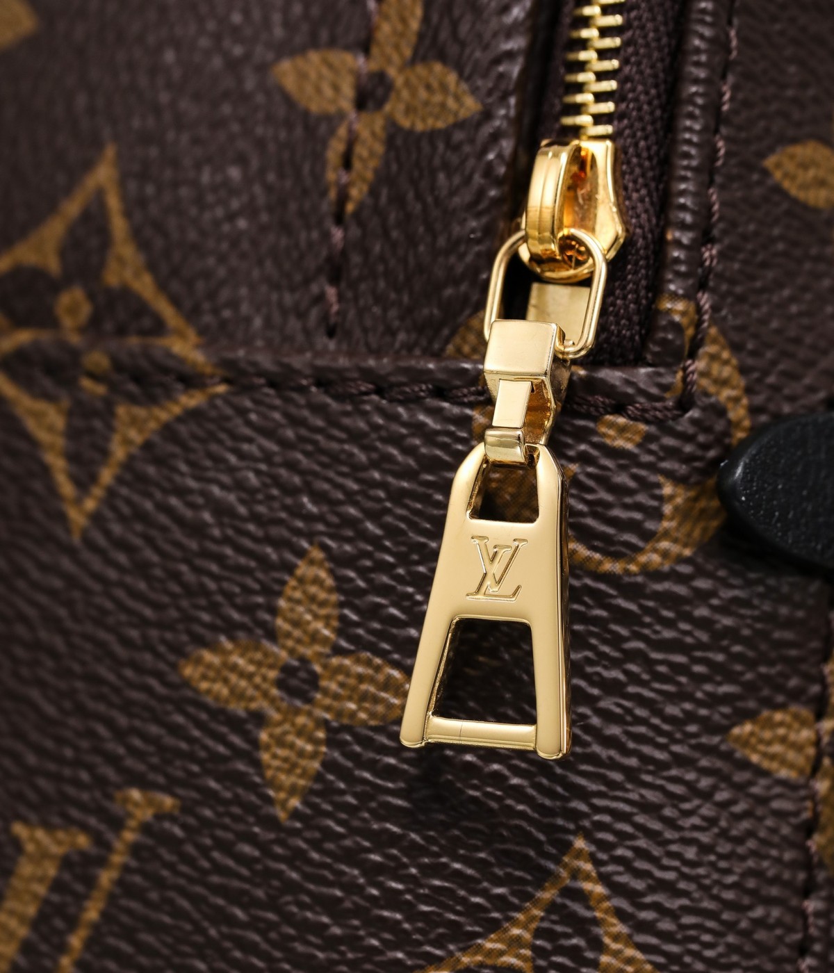 Shebag super replica Louis Vuitton M44873 PALM SPRINGS backpack bag review(2025 Apr updated)-Best Quality Fake designer Bag Review, Replica designer bag ru Shebag super replica Louis Vuitton M44873 PALM SPRINGS backpack bag review(2025 Apr updated)-Best Quality Fake designer Bag Review, Replica designer bag ru