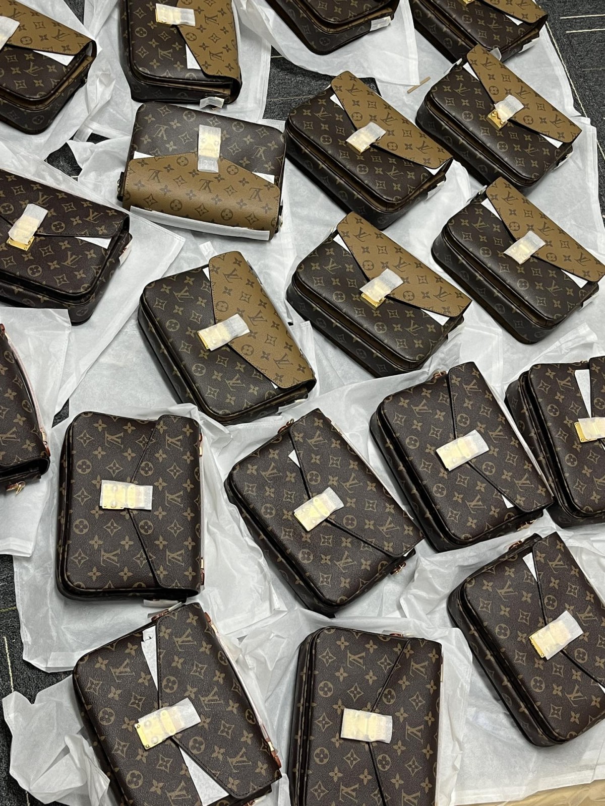 Shebag super replica Louis Vuitton M44876 metis bag review (2025 Apr updated)-Best Quality Fake designer Bag Review, Replica designer bag ru Shebag super replica Louis Vuitton M44876 metis bag review (2025 Apr updated)-Best Quality Fake designer Bag Review, Replica designer bag ru