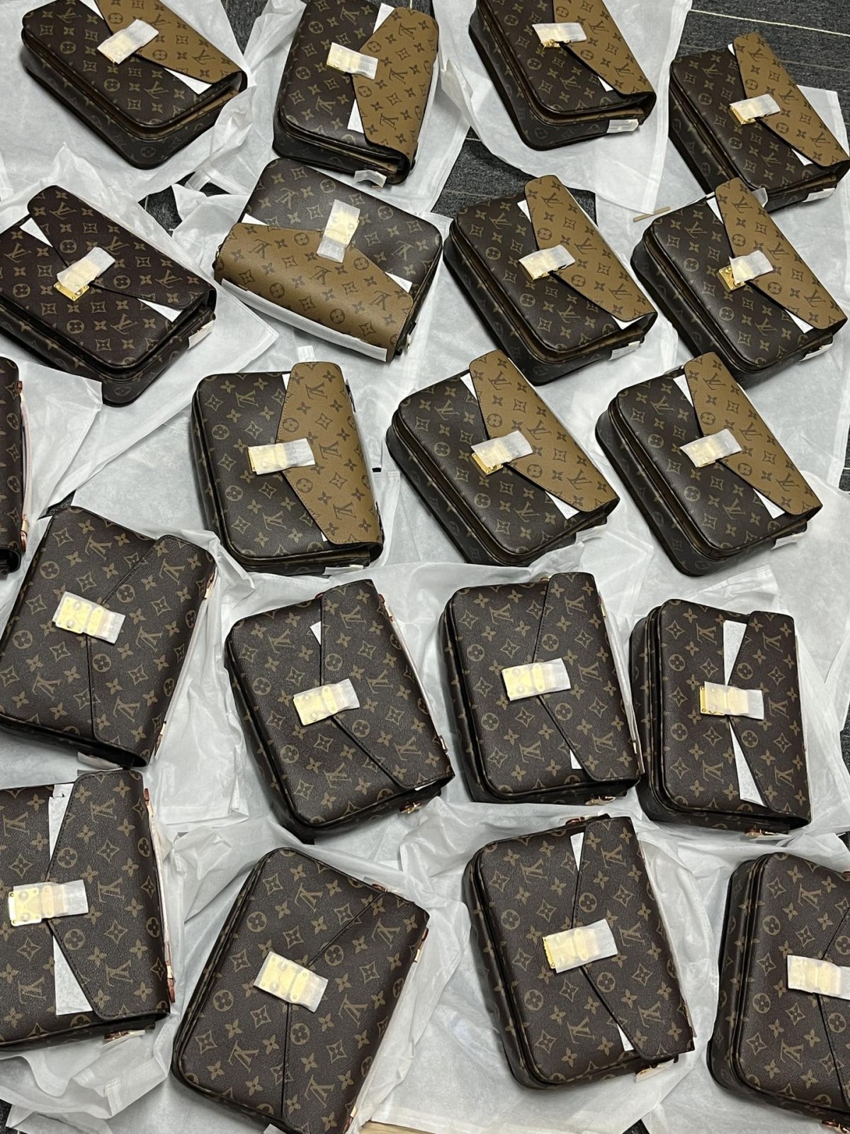 Shebag super replica Louis Vuitton M44876 metis bag review (2025 Apr updated)-Best Quality Fake designer Bag Review, Replica designer bag ru Shebag super replica Louis Vuitton M44876 metis bag review (2025 Apr updated)-Best Quality Fake designer Bag Review, Replica designer bag ru