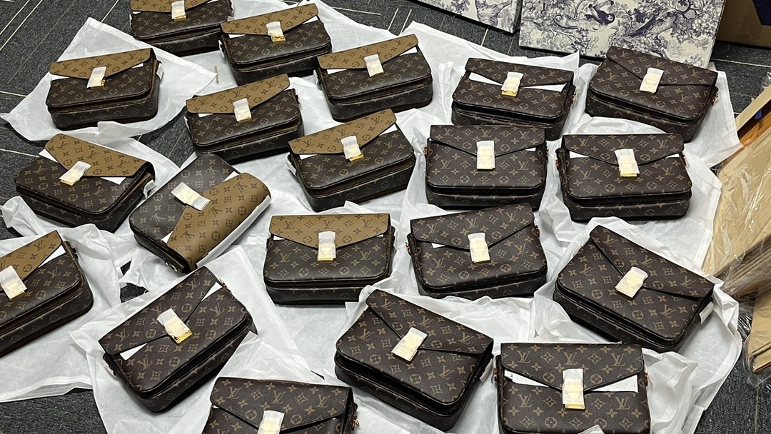 Shebag super replica Louis Vuitton M44876 metis bag review (2025 Apr updated)-Best Quality Fake designer Bag Review, Replica designer bag ru Shebag super replica Louis Vuitton M44876 metis bag review (2025 Apr updated)-Best Quality Fake designer Bag Review, Replica designer bag ru