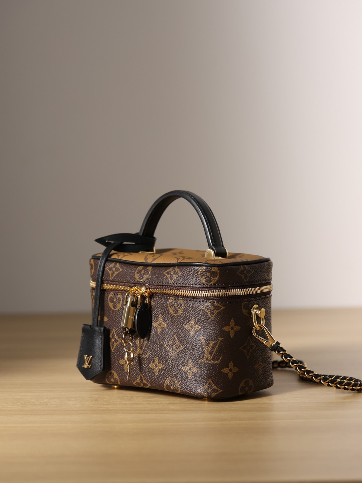 Shebag Super replica Louis Vuitton M45165 Vanity case bag review (2025 Apr updated)-Best Quality Fake designer Bag Review, Replica designer bag ru