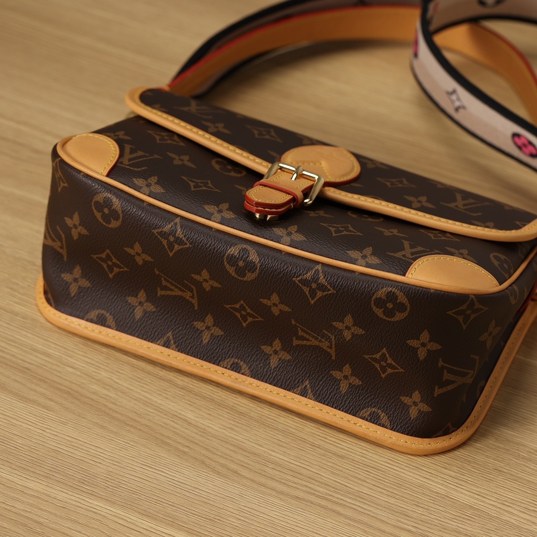 Super replica Louis Vuitton M45985 Diane bag review (2025 May updated)-Best Quality Fake designer Bag Review, Replica designer bag ru Super replica Louis Vuitton M45985 Diane bag review (2025 May updated)-Best Quality Fake designer Bag Review, Replica designer bag ru