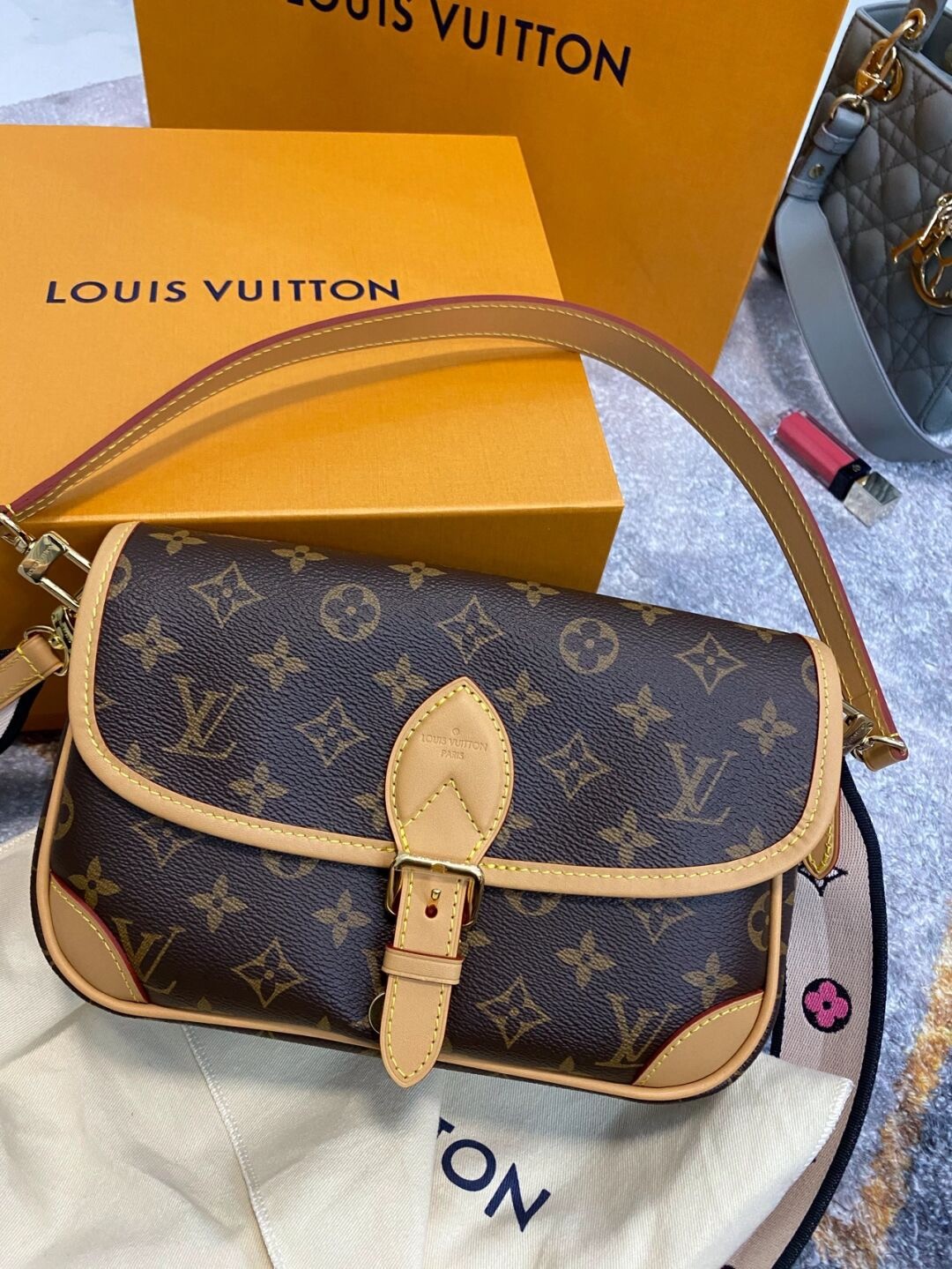Super replica Louis Vuitton M45985 Diane bag review (2025 May updated)-Best Quality Fake designer Bag Review, Replica designer bag ru Super replica Louis Vuitton M45985 Diane bag review (2025 May updated)-Best Quality Fake designer Bag Review, Replica designer bag ru