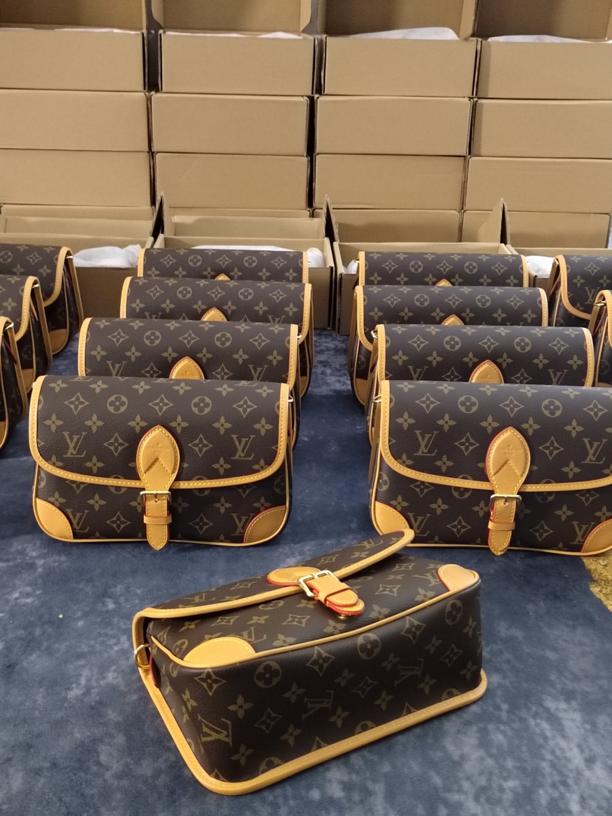 Super replica Louis Vuitton M45985 Diane bag review (2025 May updated)-Best Quality Fake designer Bag Review, Replica designer bag ru Super replica Louis Vuitton M45985 Diane bag review (2025 May updated)-Best Quality Fake designer Bag Review, Replica designer bag ru