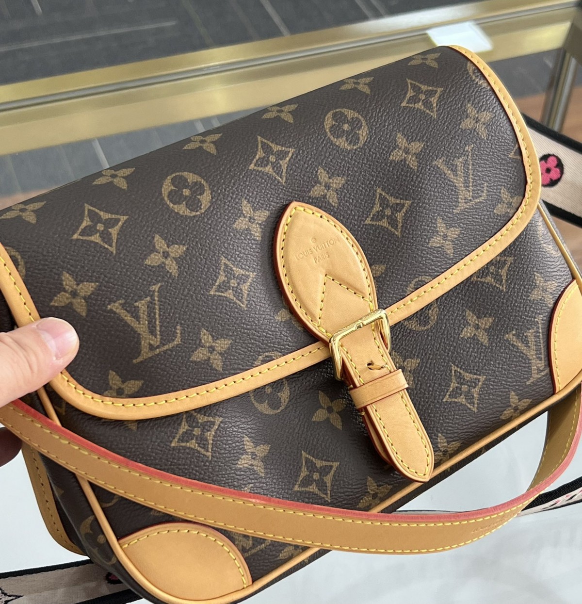 Super replica Louis Vuitton M45985 Diane bag review (2025 May updated)-Best Quality Fake designer Bag Review, Replica designer bag ru Super replica Louis Vuitton M45985 Diane bag review (2025 May updated)-Best Quality Fake designer Bag Review, Replica designer bag ru