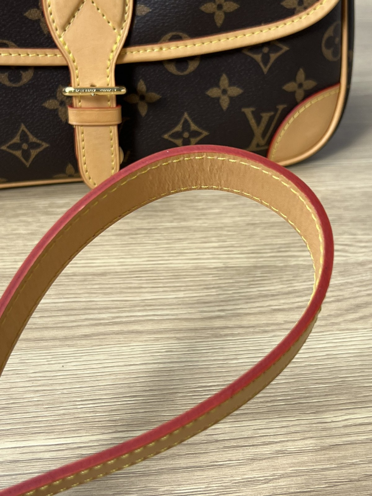 Super replica Louis Vuitton M45985 Diane bag review (2025 May updated)-Best Quality Fake designer Bag Review, Replica designer bag ru Super replica Louis Vuitton M45985 Diane bag review (2025 May updated)-Best Quality Fake designer Bag Review, Replica designer bag ru