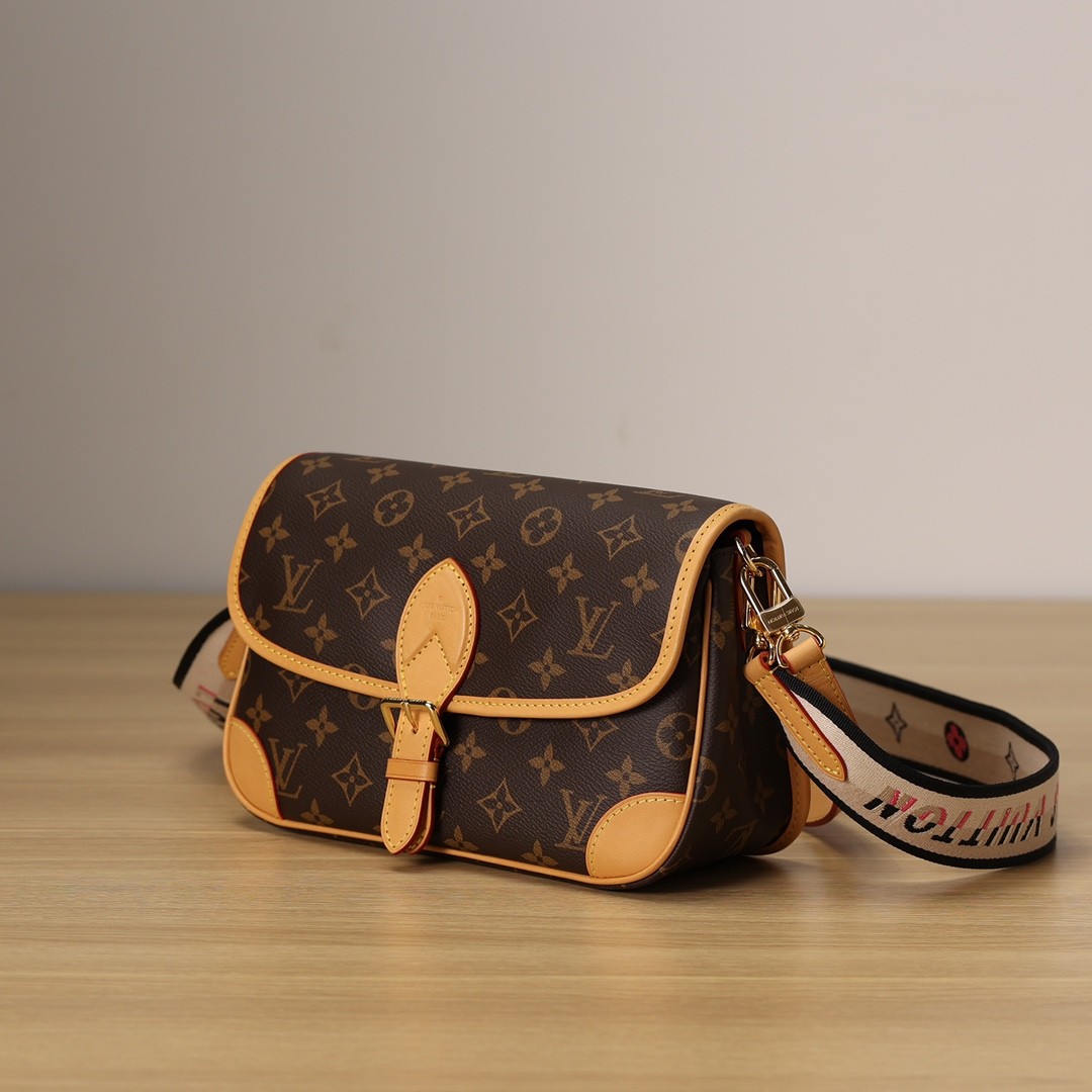 Super replica Louis Vuitton M45985 Diane bag review (2025 May updated)-Best Quality Fake designer Bag Review, Replica designer bag ru Super replica Louis Vuitton M45985 Diane bag review (2025 May updated)-Best Quality Fake designer Bag Review, Replica designer bag ru