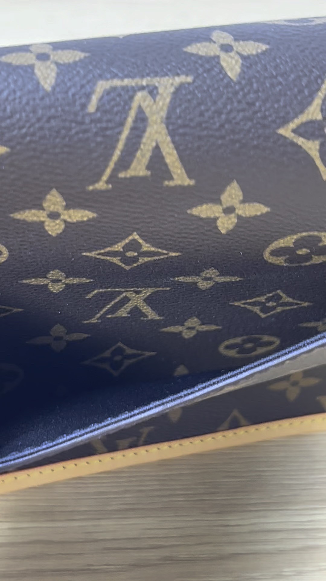 Super replica Louis Vuitton M45985 Diane bag review (2025 May updated)-Best Quality Fake designer Bag Review, Replica designer bag ru Super replica Louis Vuitton M45985 Diane bag review (2025 May updated)-Best Quality Fake designer Bag Review, Replica designer bag ru