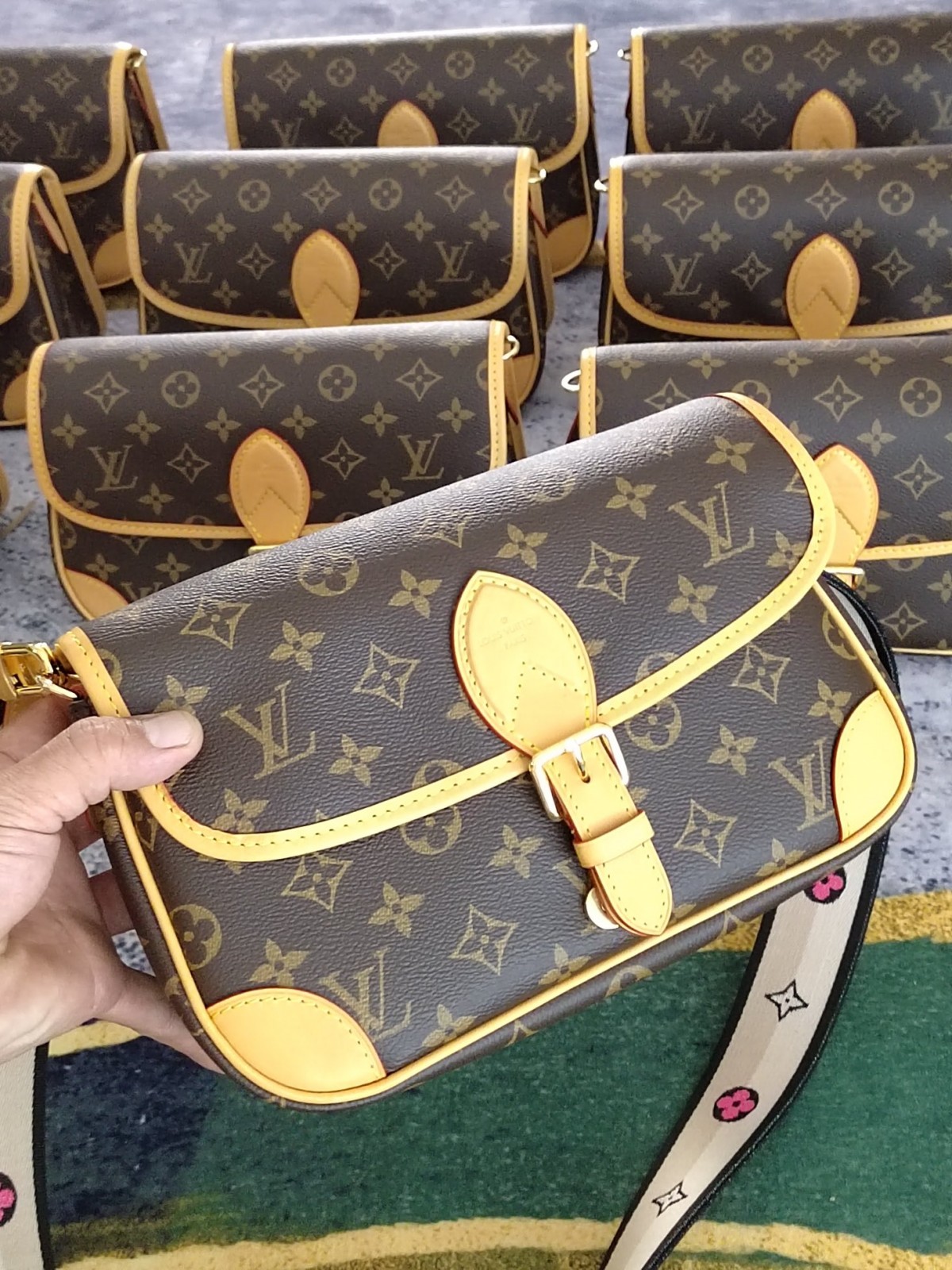 Super replica Louis Vuitton M45985 Diane bag review (2025 May updated)-Best Quality Fake designer Bag Review, Replica designer bag ru Super replica Louis Vuitton M45985 Diane bag review (2025 May updated)-Best Quality Fake designer Bag Review, Replica designer bag ru