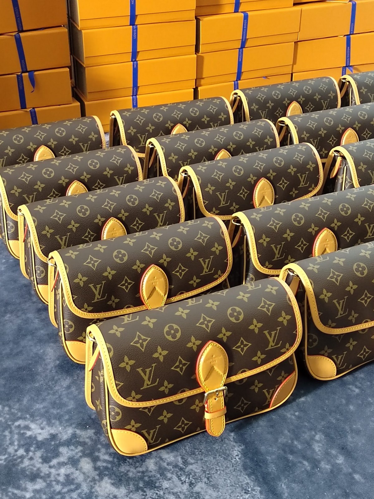 Super replica Louis Vuitton M45985 Diane bag review (2025 May updated)-Best Quality Fake designer Bag Review, Replica designer bag ru Super replica Louis Vuitton M45985 Diane bag review (2025 May updated)-Best Quality Fake designer Bag Review, Replica designer bag ru