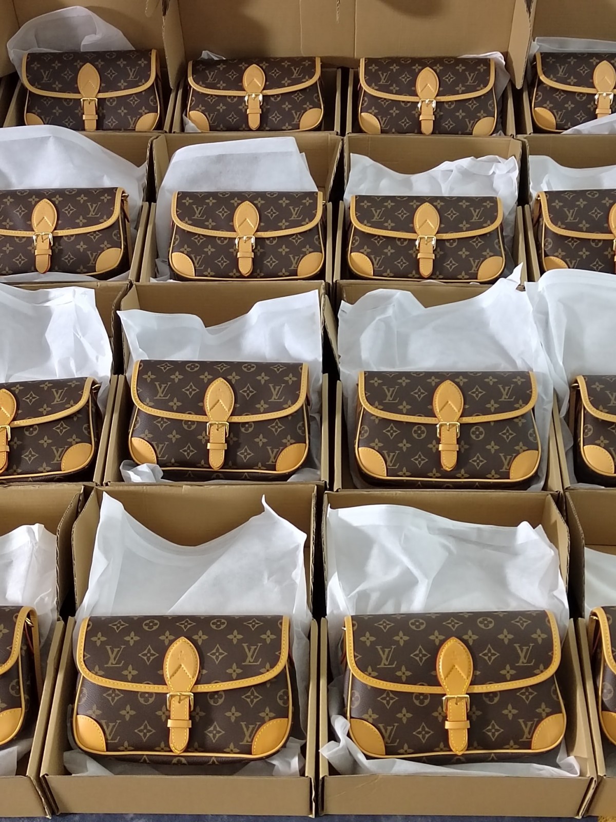 Super replica Louis Vuitton M45985 Diane bag review (2025 May updated)-Best Quality Fake designer Bag Review, Replica designer bag ru Super replica Louis Vuitton M45985 Diane bag review (2025 May updated)-Best Quality Fake designer Bag Review, Replica designer bag ru