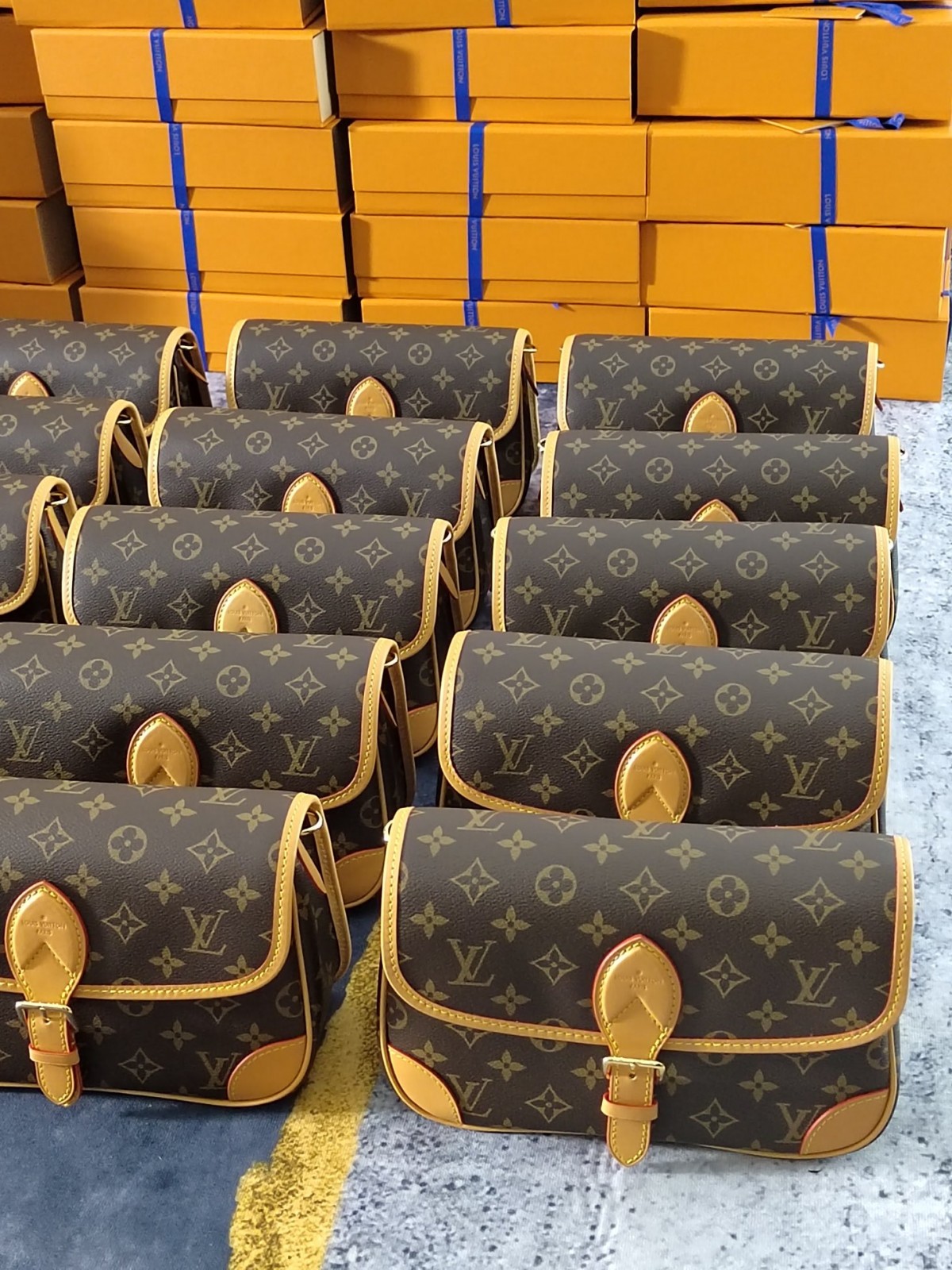 Super replica Louis Vuitton M45985 Diane bag review (2025 May updated)-Best Quality Fake designer Bag Review, Replica designer bag ru Super replica Louis Vuitton M45985 Diane bag review (2025 May updated)-Best Quality Fake designer Bag Review, Replica designer bag ru