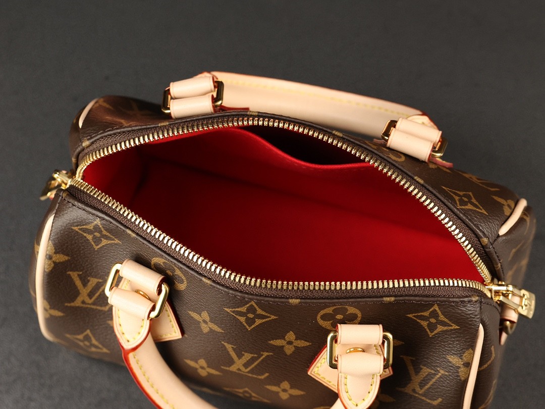 Shebag super replica Louis Vuitton M46234 SPEEDY BANDOULIÈRE 20-Best Quality Fake designer Bag Review, Replica designer bag ru