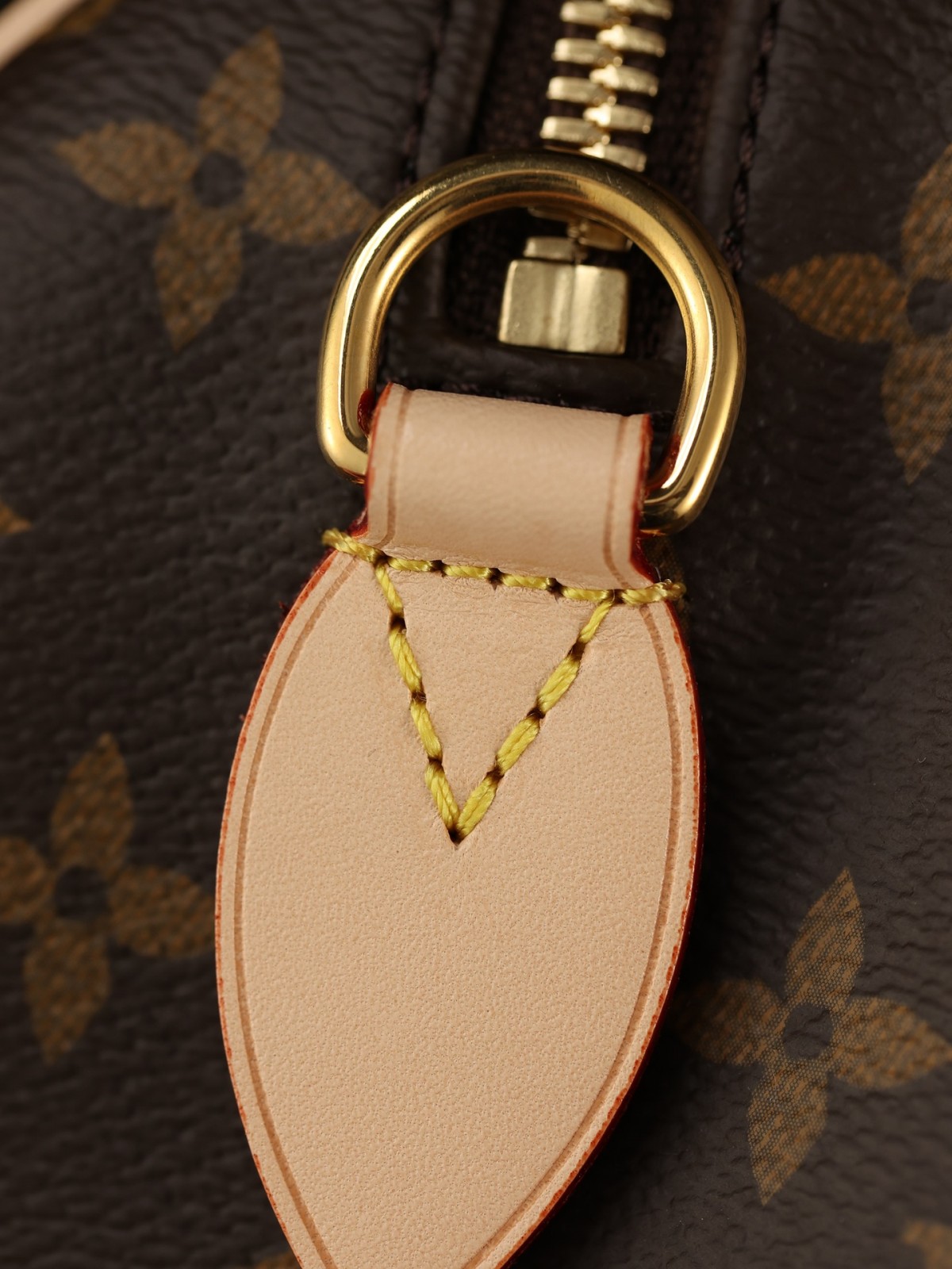 Shebag super replica Louis Vuitton M46234 SPEEDY BANDOULIÈRE 20-Best Quality Fake designer Bag Review, Replica designer bag ru