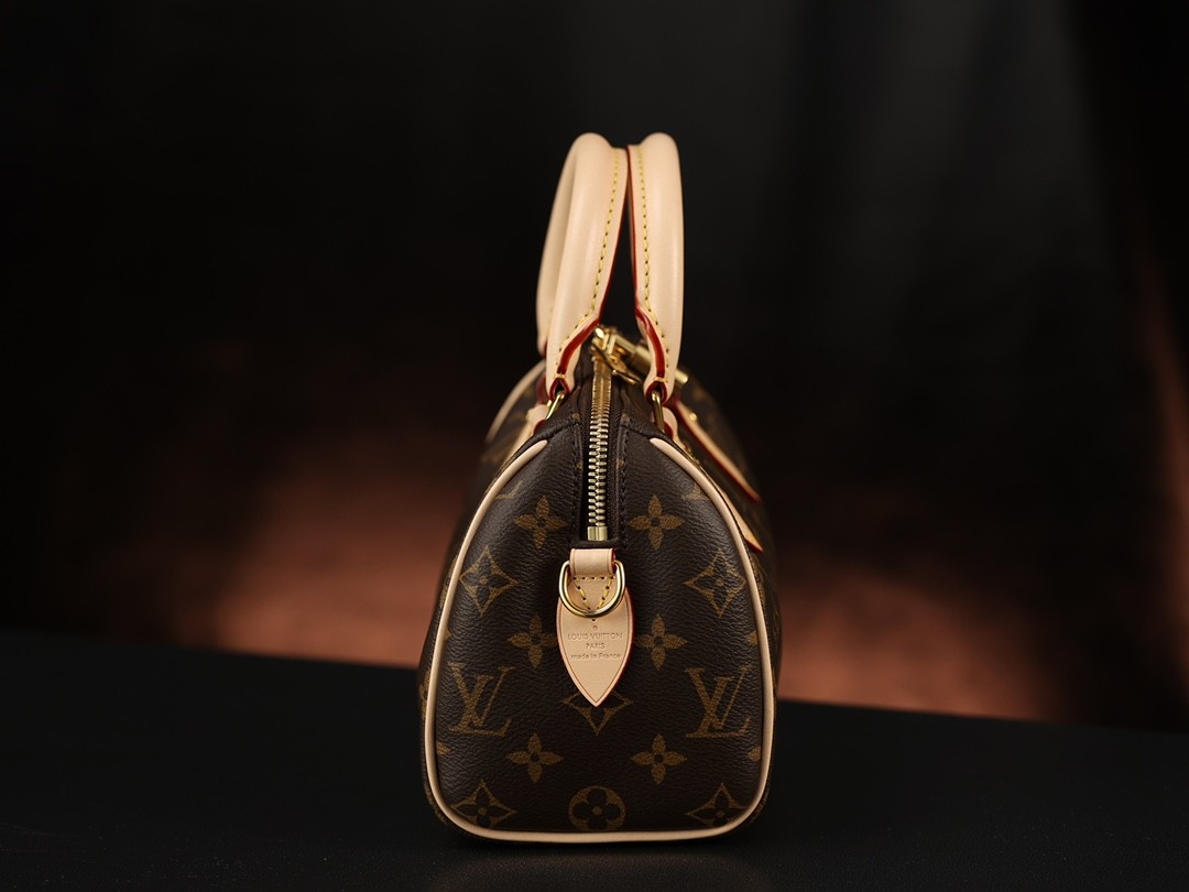 Shebag super replica Louis Vuitton M46234 SPEEDY BANDOULIÈRE 20-Best Quality Fake designer Bag Review, Replica designer bag ru