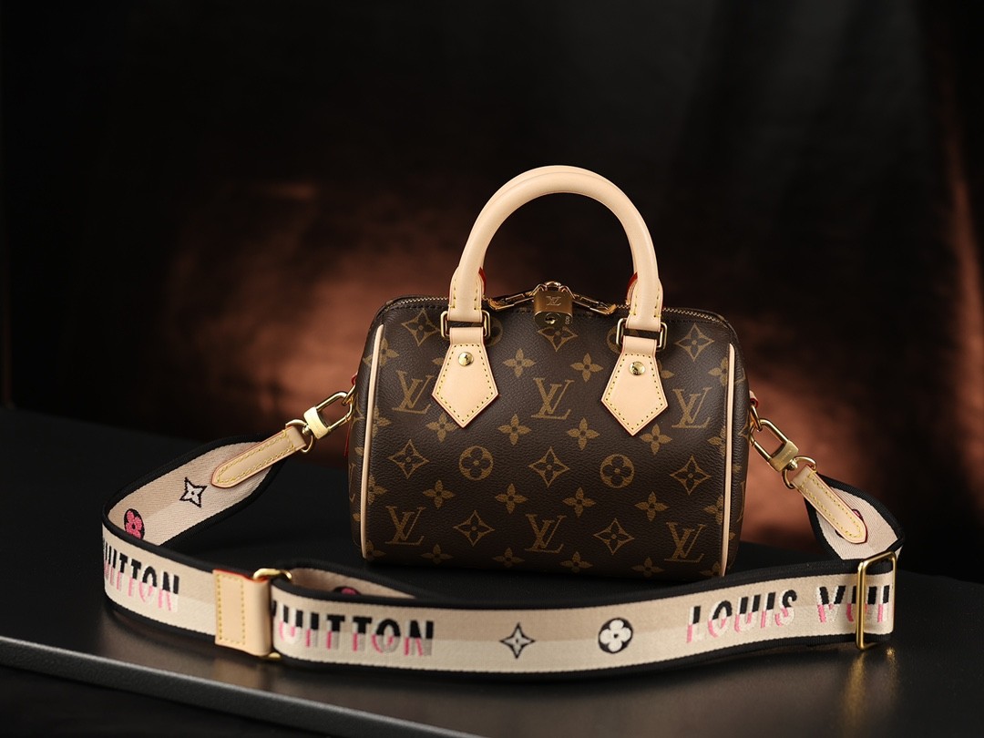 Shebag super replica Louis Vuitton M46234 SPEEDY BANDOULIÈRE 20-Best Quality Fake designer Bag Review, Replica designer bag ru