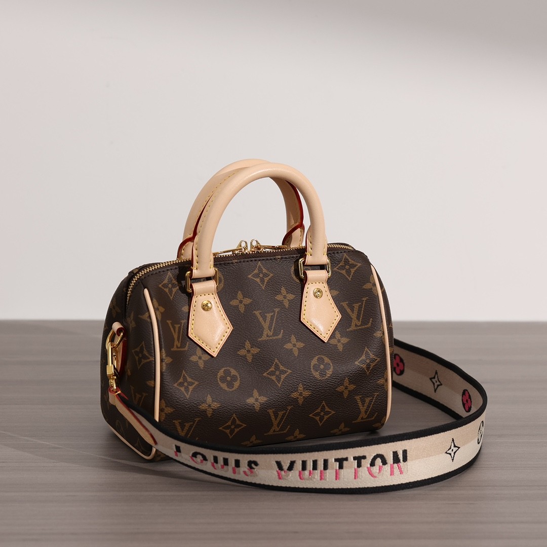 Shebag super replica Louis Vuitton M46234 SPEEDY BANDOULIÈRE 20-Best Quality Fake designer Bag Review, Replica designer bag ru