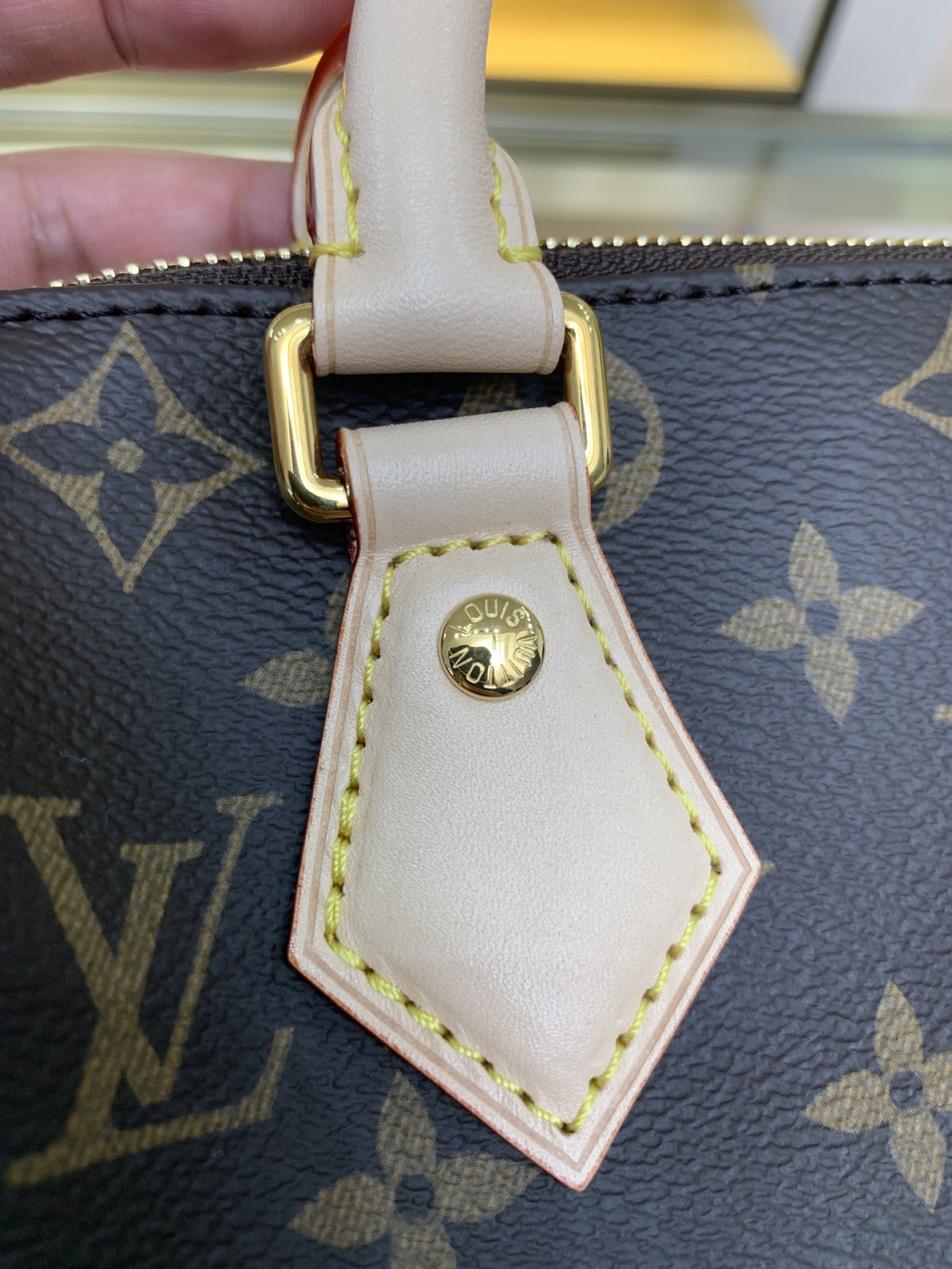 Shebag super replica Louis Vuitton M46234 SPEEDY BANDOULIÈRE 20-Best Quality Fake designer Bag Review, Replica designer bag ru