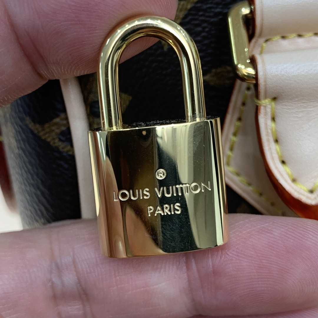 Shebag super replica Louis Vuitton M46234 SPEEDY BANDOULIÈRE 20-Best Quality Fake designer Bag Review, Replica designer bag ru