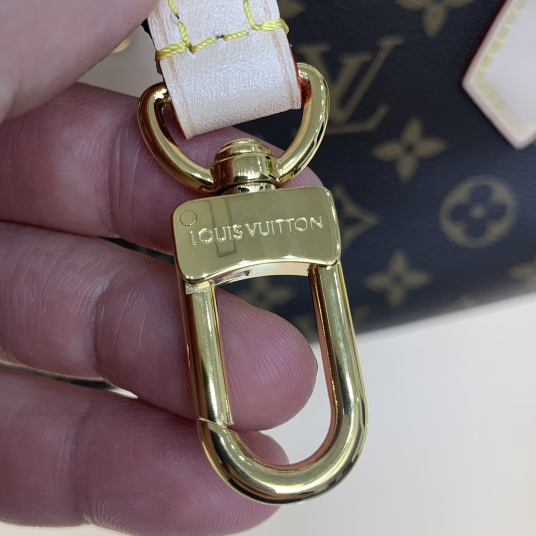 Shebag super replica Louis Vuitton M46234 SPEEDY BANDOULIÈRE 20-Best Quality Fake designer Bag Review, Replica designer bag ru