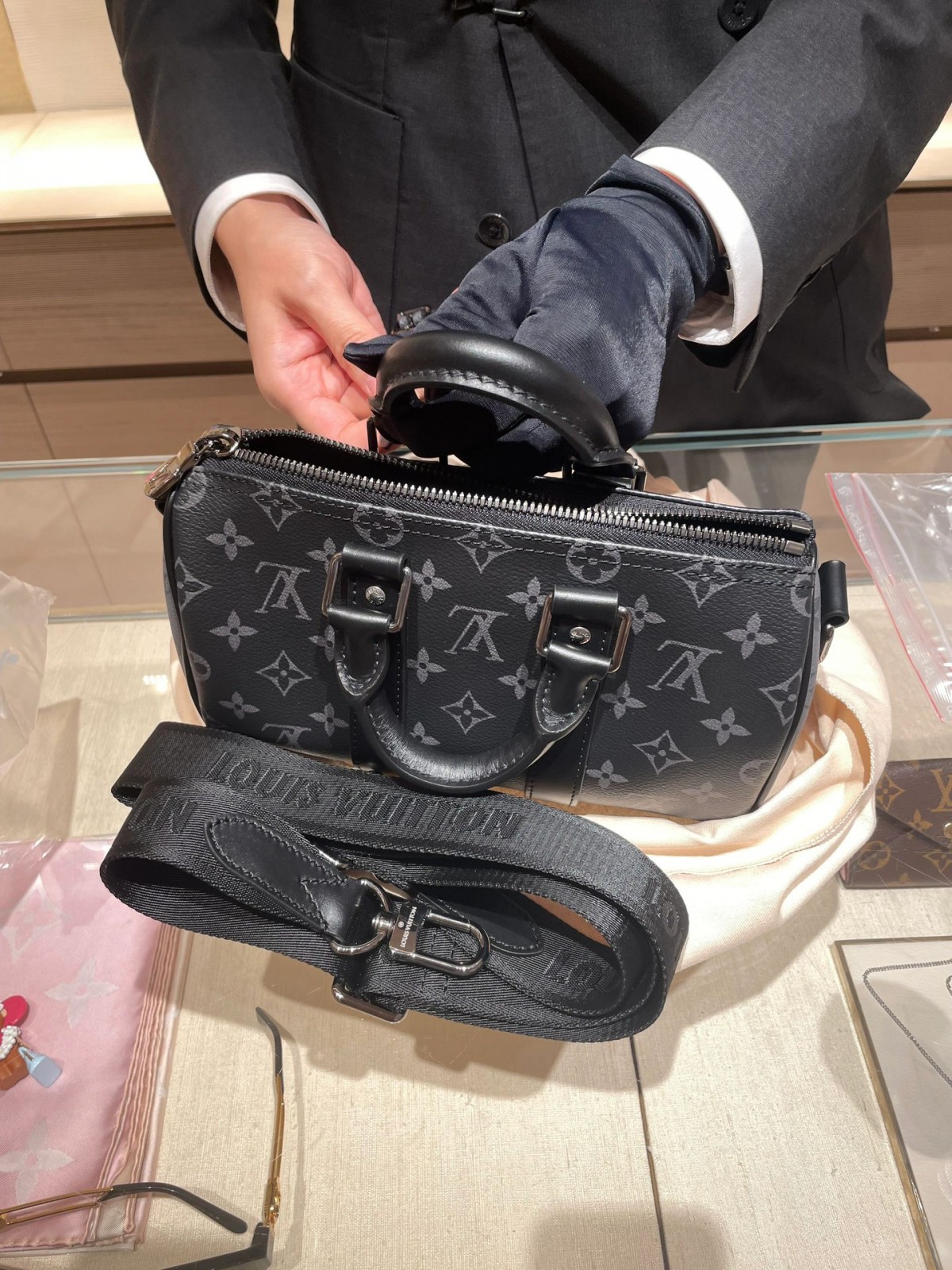 Shebag super replica Louis Vuitton M46271 KEEPALL BANDOULIÈRE 25 bag review (2025 May updated)-Best Quality Fake designer Bag Review, Replica designer bag ru Shebag super replica Louis Vuitton M46271 KEEPALL BANDOULIÈRE 25 bag review (2025 May updated)-Best Quality Fake designer Bag Review, Replica designer bag ru