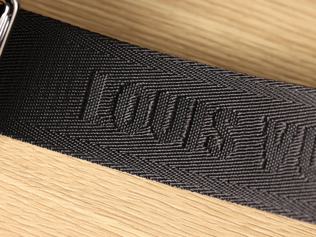 Shebag super replica Louis Vuitton M46271 KEEPALL BANDOULIÈRE 25 bag review (2025 May updated)-Best Quality Fake designer Bag Review, Replica designer bag ru Shebag super replica Louis Vuitton M46271 KEEPALL BANDOULIÈRE 25 bag review (2025 May updated)-Best Quality Fake designer Bag Review, Replica designer bag ru
