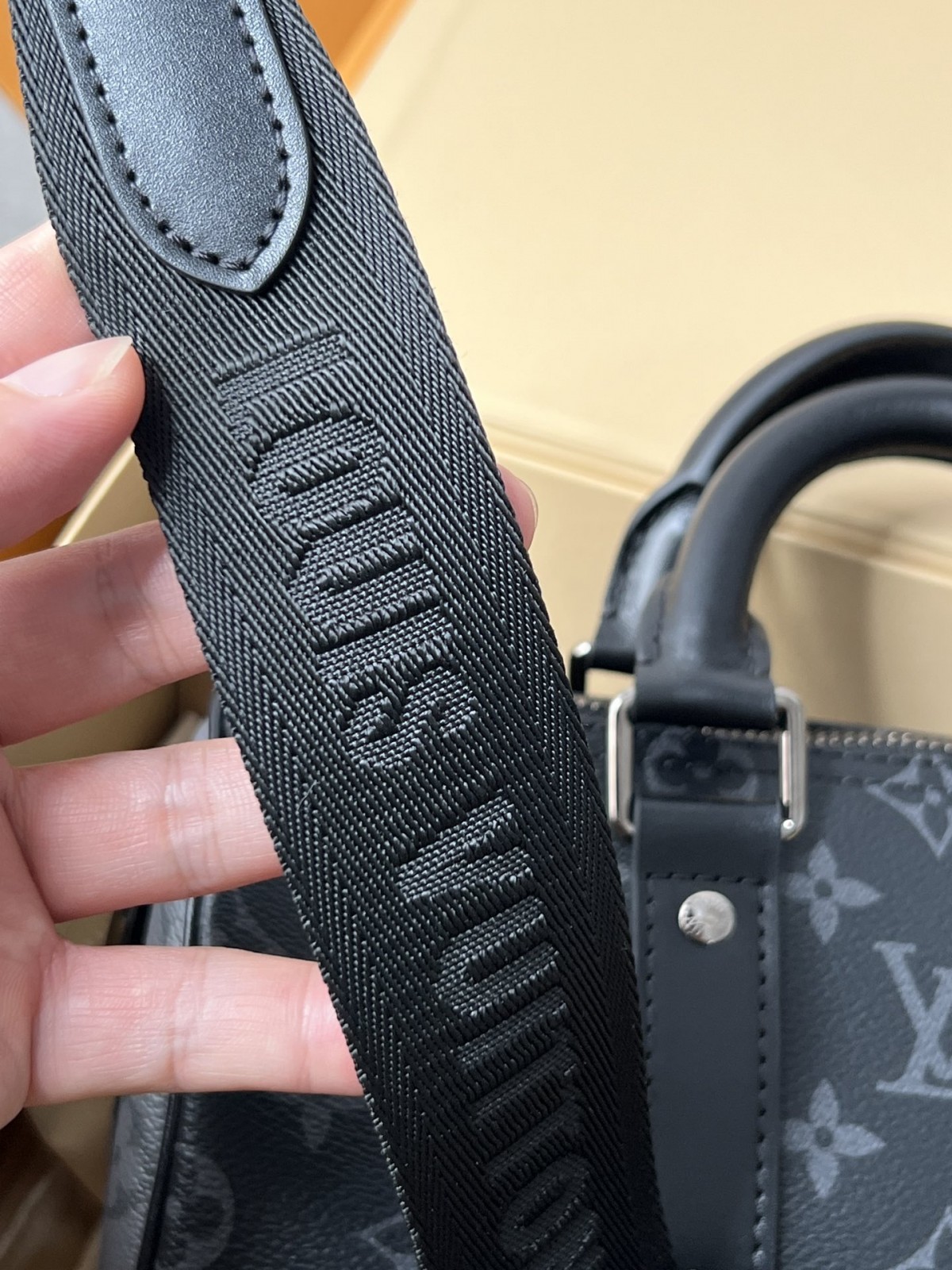 Shebag super replica Louis Vuitton M46271 KEEPALL BANDOULIÈRE 25 bag review (2025 May updated)-Best Quality Fake designer Bag Review, Replica designer bag ru Shebag super replica Louis Vuitton M46271 KEEPALL BANDOULIÈRE 25 bag review (2025 May updated)-Best Quality Fake designer Bag Review, Replica designer bag ru