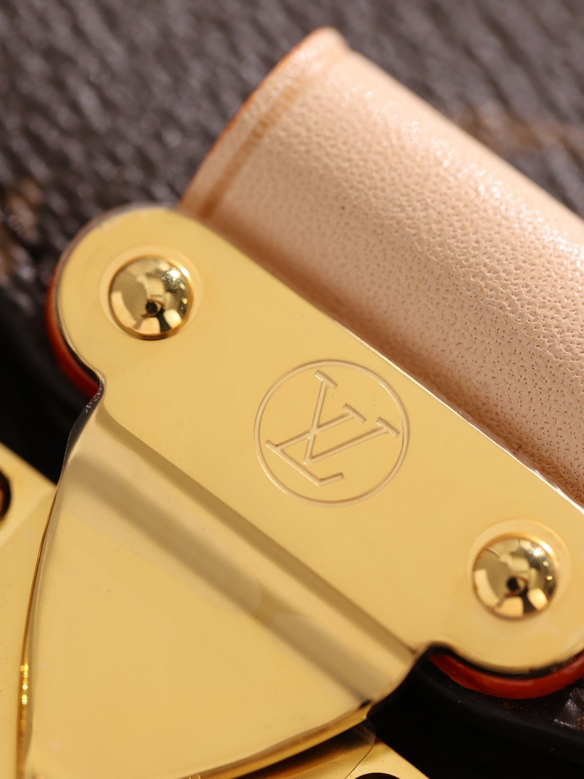 Shebag Super replica Louis Vuitton M46279 POCHETTE MÉTIS EAST WEST bag review (2025 May updated)-Best Quality Fake designer Bag Review, Replica designer bag ru Shebag Super replica Louis Vuitton M46279 POCHETTE MÉTIS EAST WEST bag review (2025 May updated)-Best Quality Fake designer Bag Review, Replica designer bag ru