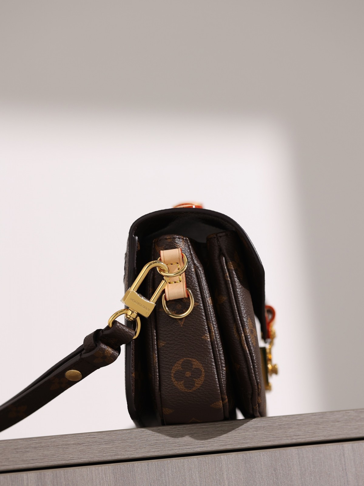 Shebag Super replica Louis Vuitton M46279 POCHETTE MÉTIS EAST WEST bag review (2025 May updated)-Best Quality Fake designer Bag Review, Replica designer bag ru Shebag Super replica Louis Vuitton M46279 POCHETTE MÉTIS EAST WEST bag review (2025 May updated)-Best Quality Fake designer Bag Review, Replica designer bag ru