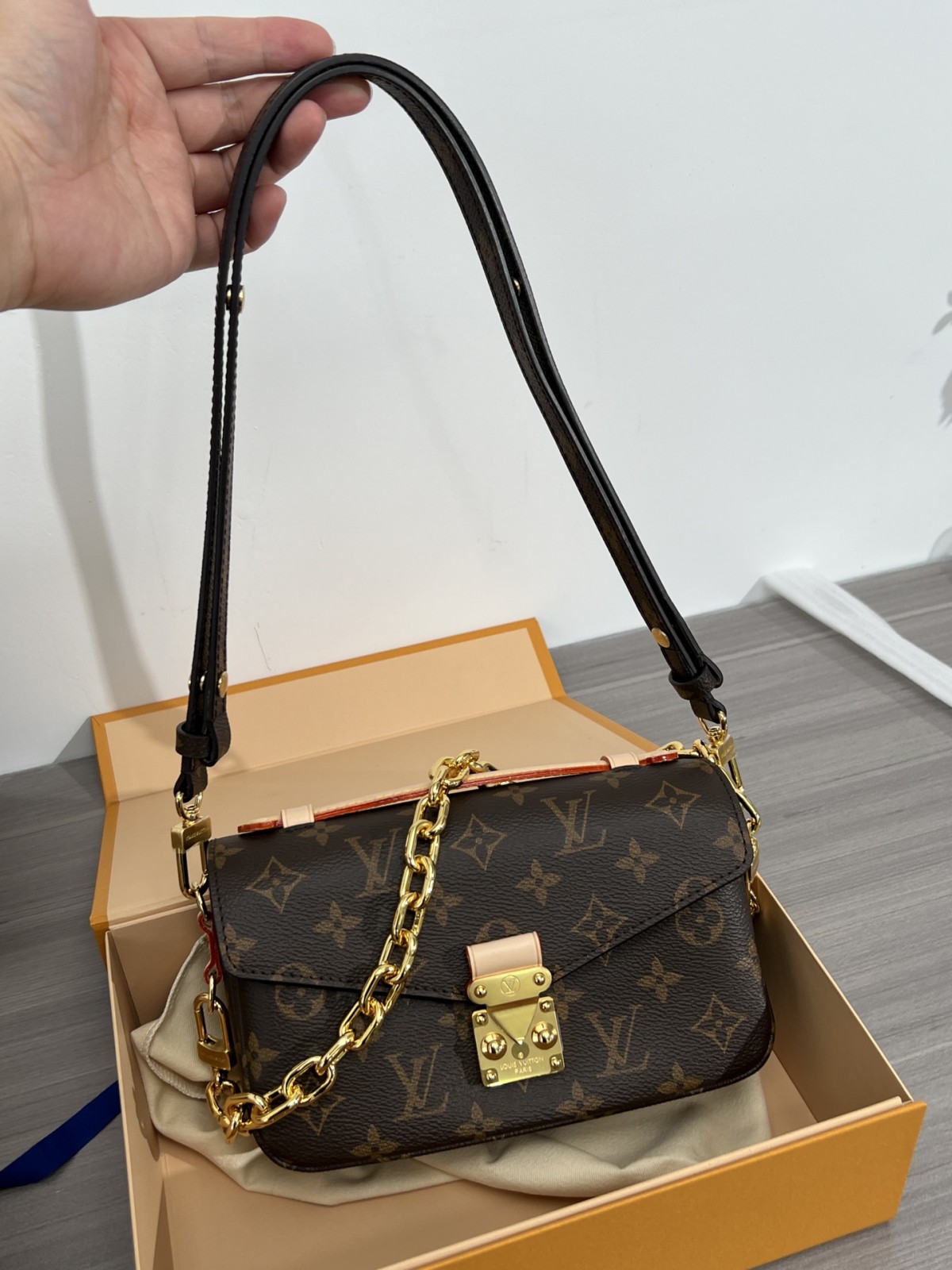 Shebag Super replica Louis Vuitton M46279 POCHETTE MÉTIS EAST WEST bag review (2025 May updated)-Best Quality Fake designer Bag Review, Replica designer bag ru Shebag Super replica Louis Vuitton M46279 POCHETTE MÉTIS EAST WEST bag review (2025 May updated)-Best Quality Fake designer Bag Review, Replica designer bag ru