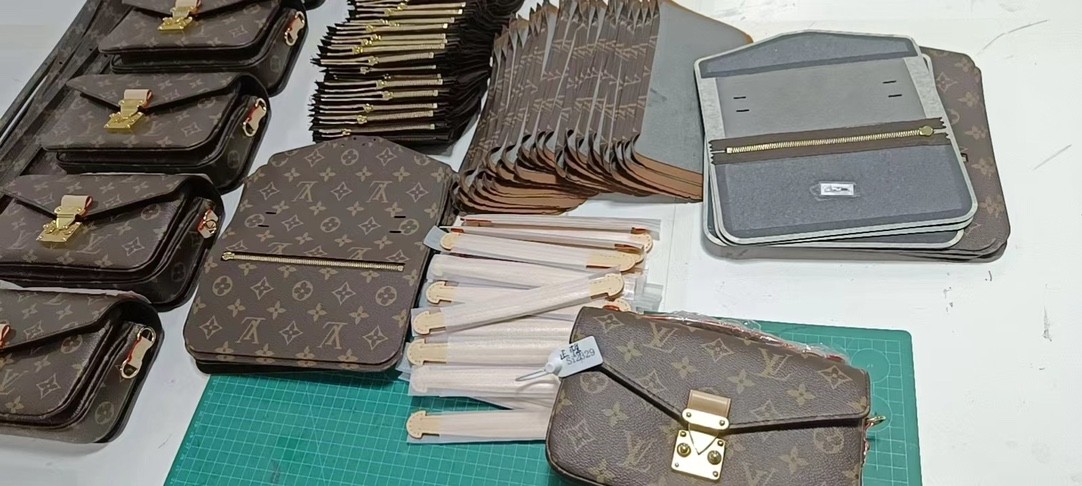 Shebag Super replica Louis Vuitton M46279 POCHETTE MÉTIS EAST WEST bag review (2025 May updated)-Best Quality Fake designer Bag Review, Replica designer bag ru Shebag Super replica Louis Vuitton M46279 POCHETTE MÉTIS EAST WEST bag review (2025 May updated)-Best Quality Fake designer Bag Review, Replica designer bag ru