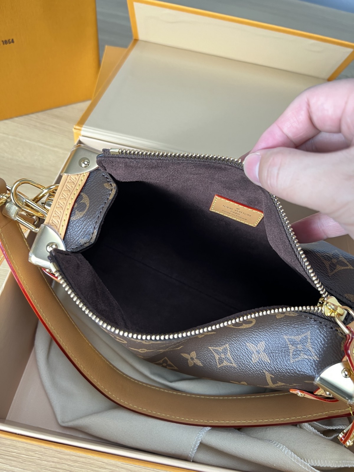 Shebag super replica Louis Vuitton M46358 SIDE TRUNK bag review(2025 May updated)-Best Quality Fake designer Bag Review, Replica designer bag ru Shebag super replica Louis Vuitton M46358 SIDE TRUNK bag review(2025 May updated)-Best Quality Fake designer Bag Review, Replica designer bag ru