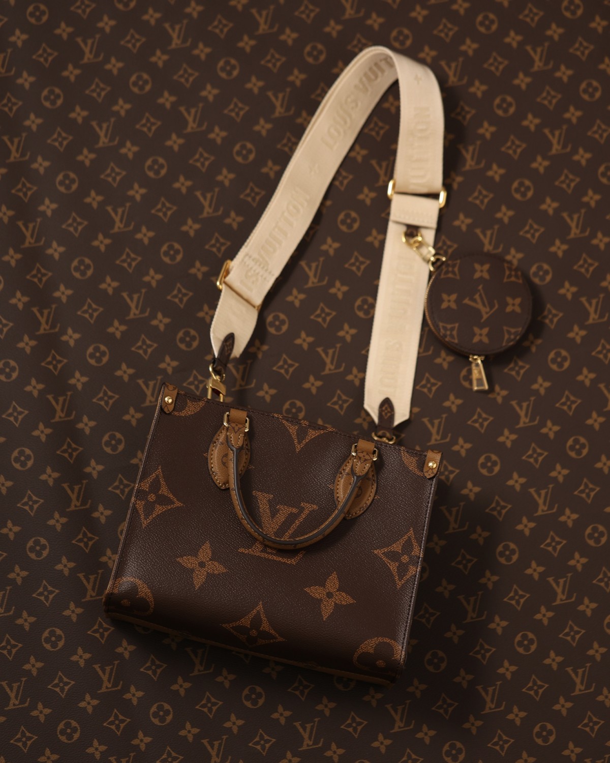Shebag super replica Louis Vuitton M46373 ONTHEGO Small bag review (2025 May updated)-Best Quality Fake designer Bag Review, Replica designer bag ru Shebag super replica Louis Vuitton M46373 ONTHEGO Small bag review (2025 May updated)-Best Quality Fake designer Bag Review, Replica designer bag ru