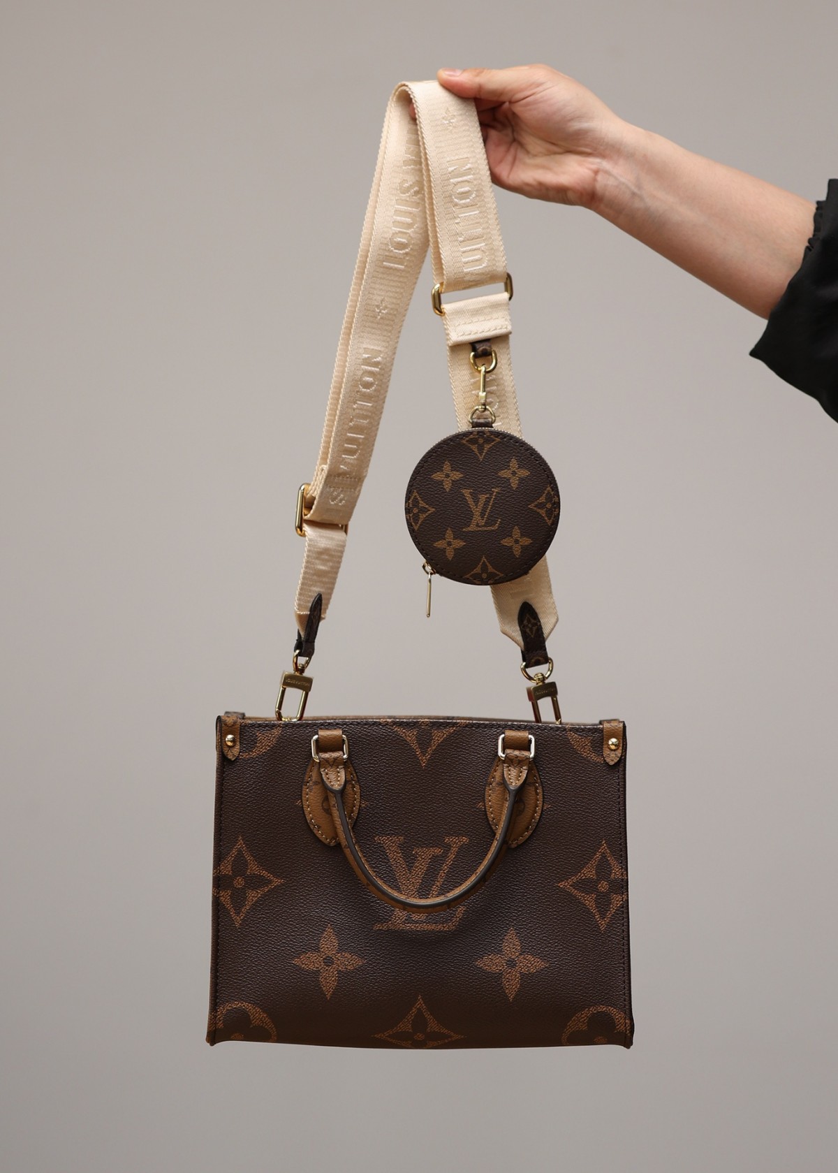 Shebag super replica Louis Vuitton M46373 ONTHEGO Small bag review (2025 May updated)-Best Quality Fake designer Bag Review, Replica designer bag ru Shebag super replica Louis Vuitton M46373 ONTHEGO Small bag review (2025 May updated)-Best Quality Fake designer Bag Review, Replica designer bag ru