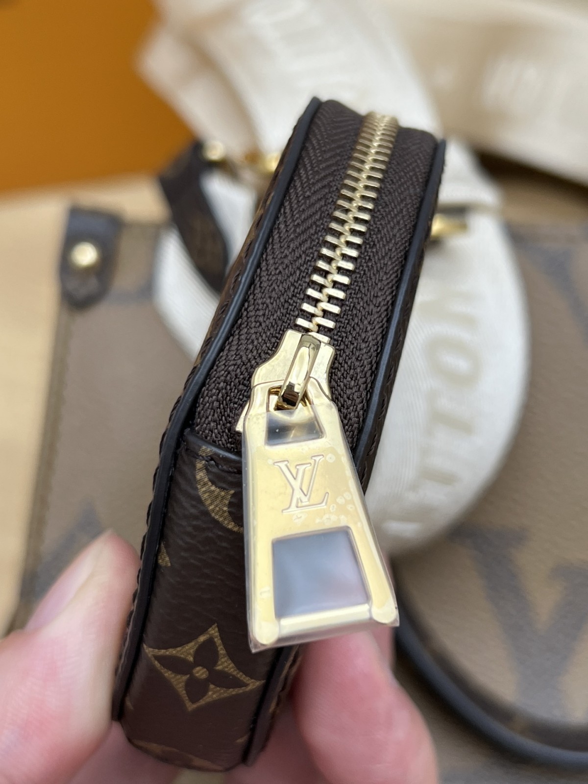 Shebag super replica Louis Vuitton M46373 ONTHEGO Small bag review (2025 May updated)-Best Quality Fake designer Bag Review, Replica designer bag ru Shebag super replica Louis Vuitton M46373 ONTHEGO Small bag review (2025 May updated)-Best Quality Fake designer Bag Review, Replica designer bag ru