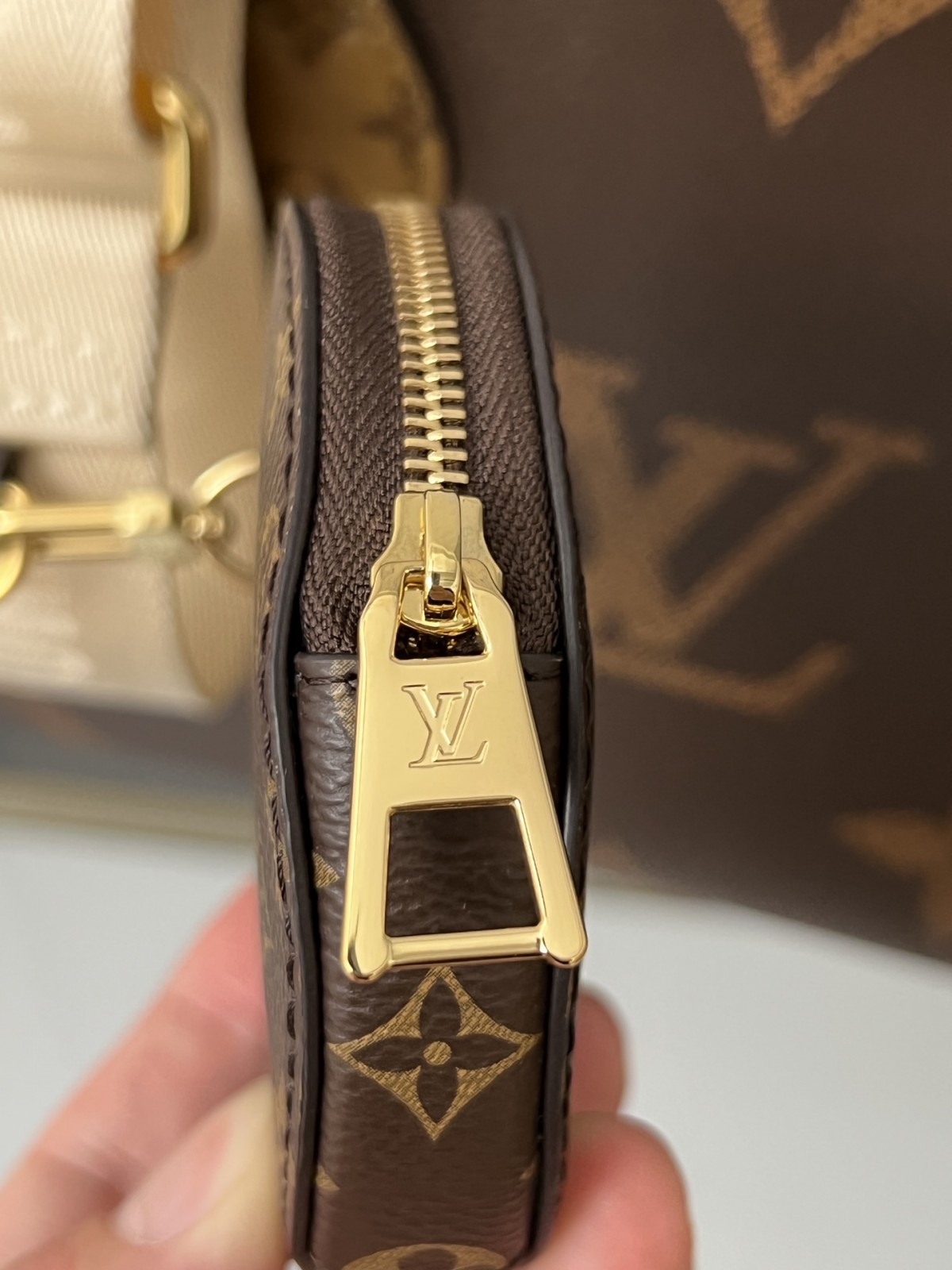 Shebag super replica Louis Vuitton M46373 ONTHEGO Small bag review (2025 May updated)-Best Quality Fake designer Bag Review, Replica designer bag ru Shebag super replica Louis Vuitton M46373 ONTHEGO Small bag review (2025 May updated)-Best Quality Fake designer Bag Review, Replica designer bag ru