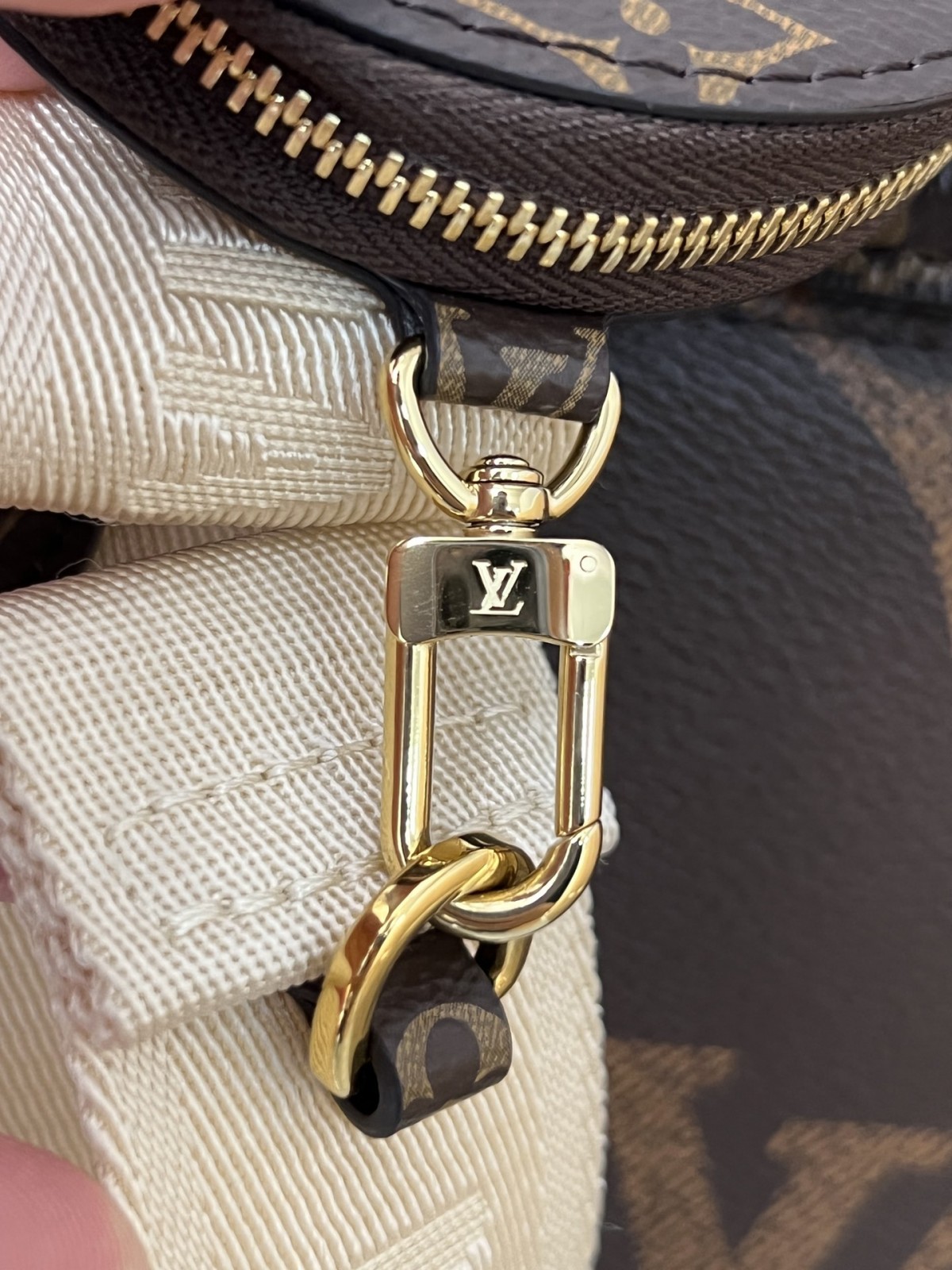 Shebag super replica Louis Vuitton M46373 ONTHEGO Small bag review (2025 May updated)-Best Quality Fake designer Bag Review, Replica designer bag ru Shebag super replica Louis Vuitton M46373 ONTHEGO Small bag review (2025 May updated)-Best Quality Fake designer Bag Review, Replica designer bag ru