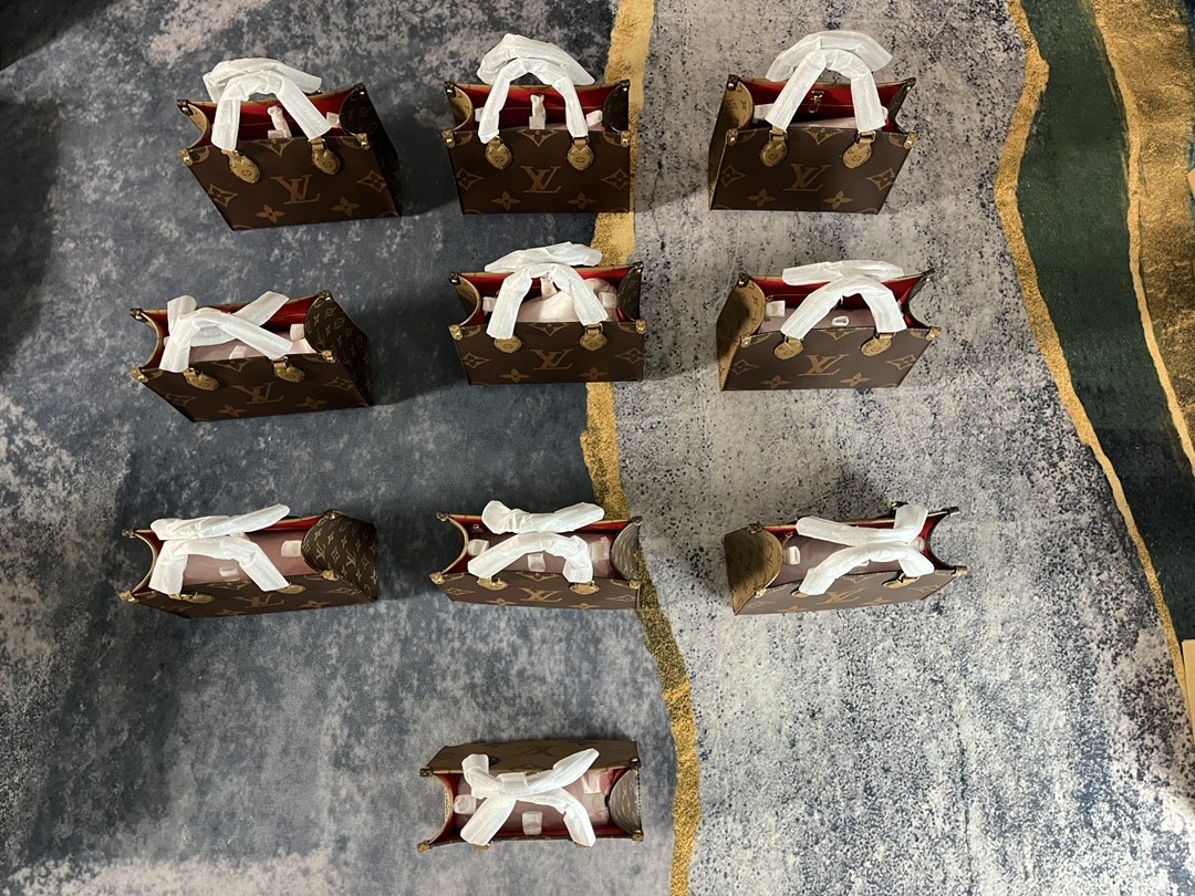 Shebag super replica Louis Vuitton M46373 ONTHEGO Small bag review (2025 May updated)-Best Quality Fake designer Bag Review, Replica designer bag ru Shebag super replica Louis Vuitton M46373 ONTHEGO Small bag review (2025 May updated)-Best Quality Fake designer Bag Review, Replica designer bag ru