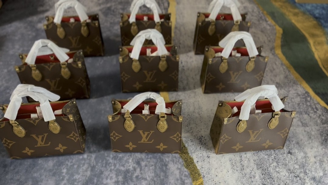 Shebag super replica Louis Vuitton M46373 ONTHEGO Small bag review (2025 May updated)-Best Quality Fake designer Bag Review, Replica designer bag ru Shebag super replica Louis Vuitton M46373 ONTHEGO Small bag review (2025 May updated)-Best Quality Fake designer Bag Review, Replica designer bag ru