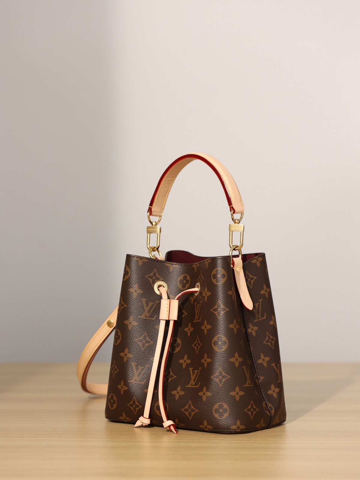 Shebag super replica Louis Vuitton M46581 NÉONOÉ BB bag review(2025 May updated)-Best Quality Fake designer Bag Review, Replica designer bag ru Shebag super replica Louis Vuitton M46581 NÉONOÉ BB bag review(2025 May updated)-Best Quality Fake designer Bag Review, Replica designer bag ru