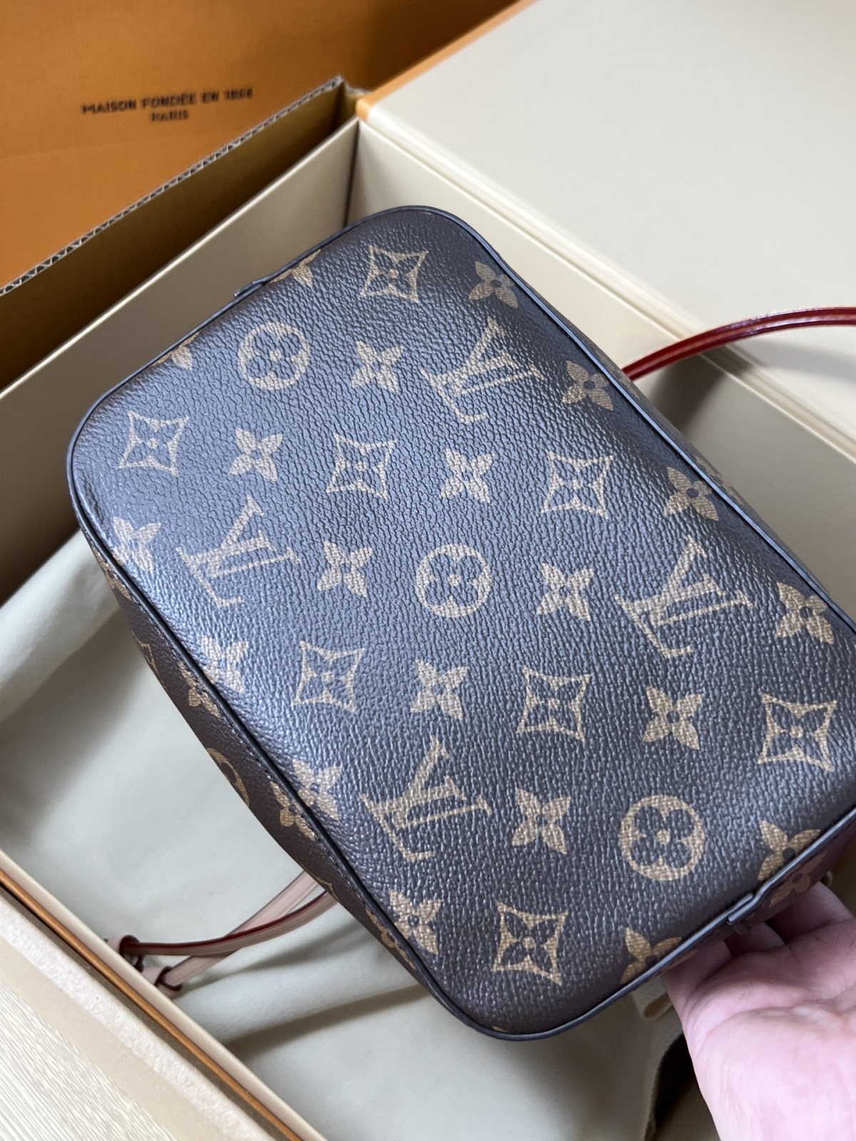 Shebag super replica Louis Vuitton M46581 NÉONOÉ BB bag review(2025 May updated)-Best Quality Fake designer Bag Review, Replica designer bag ru Shebag super replica Louis Vuitton M46581 NÉONOÉ BB bag review(2025 May updated)-Best Quality Fake designer Bag Review, Replica designer bag ru