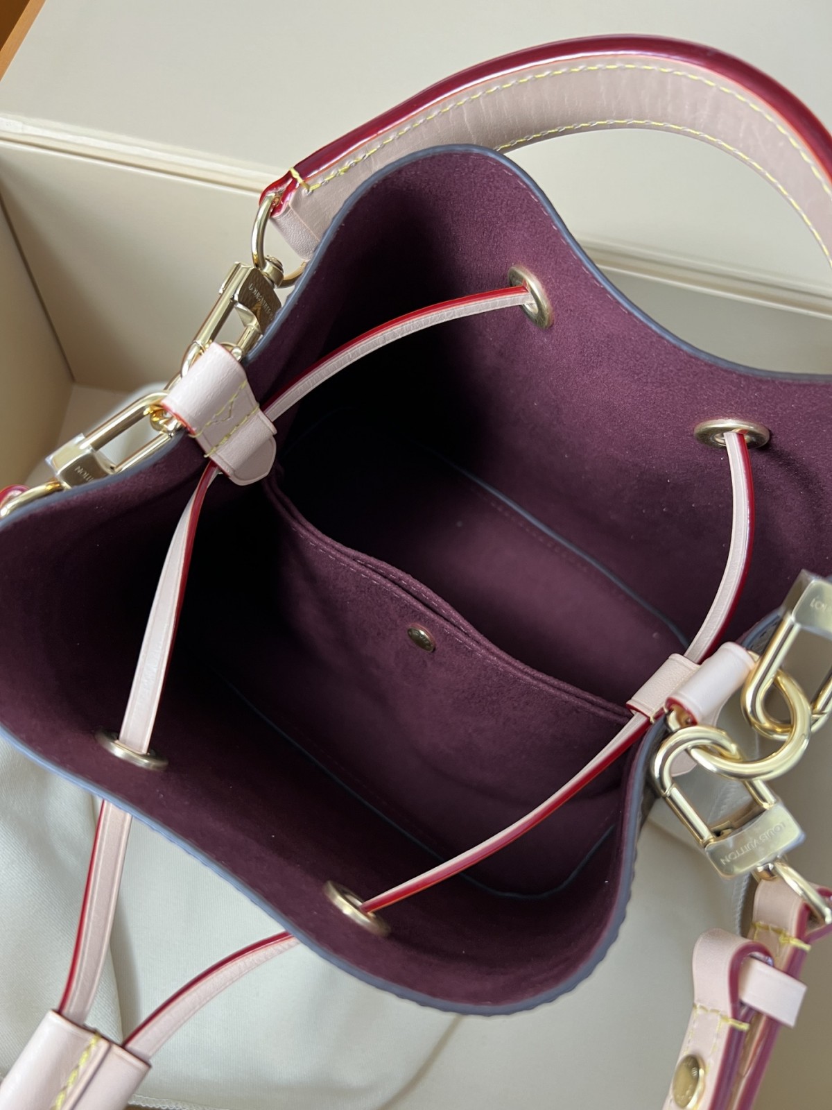 Shebag super replica Louis Vuitton M46581 NÉONOÉ BB bag review(2025 May updated)-Best Quality Fake designer Bag Review, Replica designer bag ru Shebag super replica Louis Vuitton M46581 NÉONOÉ BB bag review(2025 May updated)-Best Quality Fake designer Bag Review, Replica designer bag ru