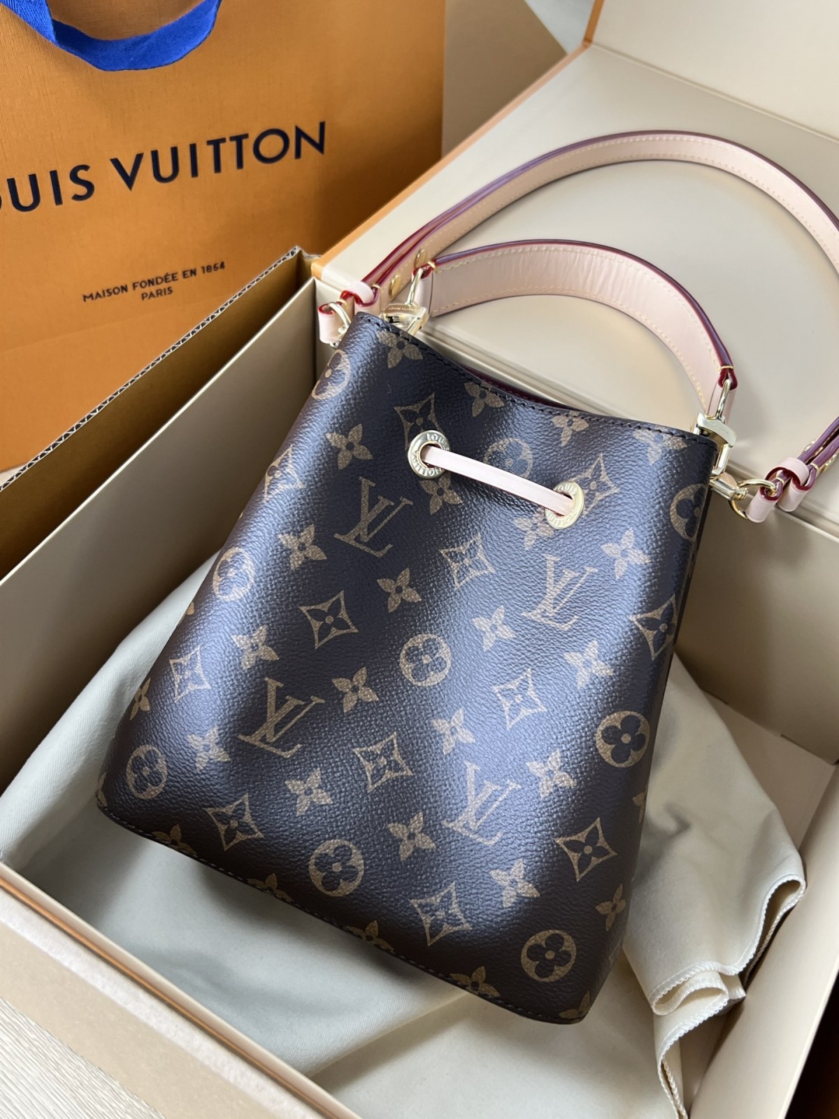 Shebag super replica Louis Vuitton M46581 NÉONOÉ BB bag review(2025 May updated)-Best Quality Fake designer Bag Review, Replica designer bag ru Shebag super replica Louis Vuitton M46581 NÉONOÉ BB bag review(2025 May updated)-Best Quality Fake designer Bag Review, Replica designer bag ru
