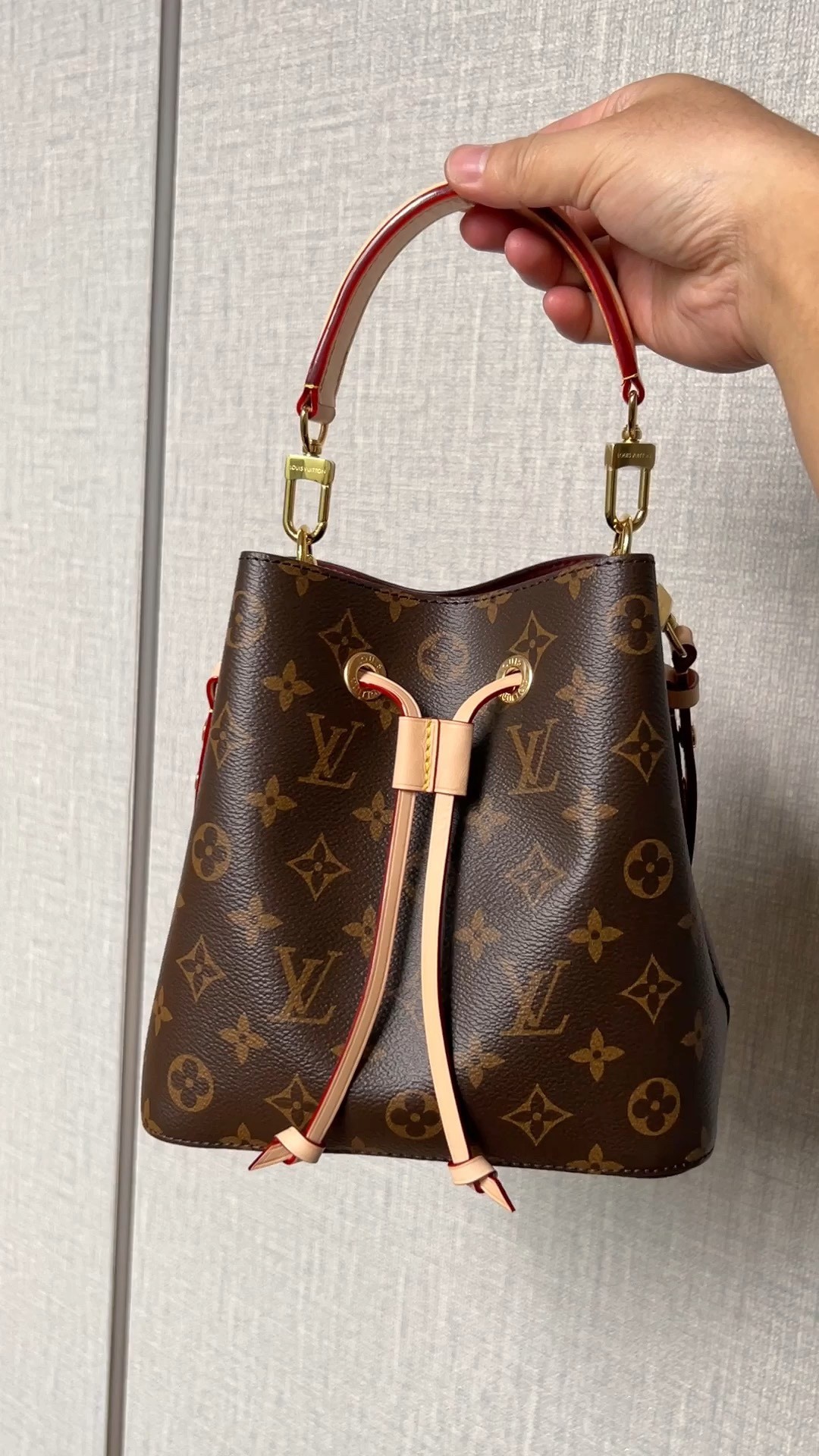 Shebag super replica Louis Vuitton M46581 NÉONOÉ BB bag review(2025 May updated)-Best Quality Fake designer Bag Review, Replica designer bag ru Shebag super replica Louis Vuitton M46581 NÉONOÉ BB bag review(2025 May updated)-Best Quality Fake designer Bag Review, Replica designer bag ru