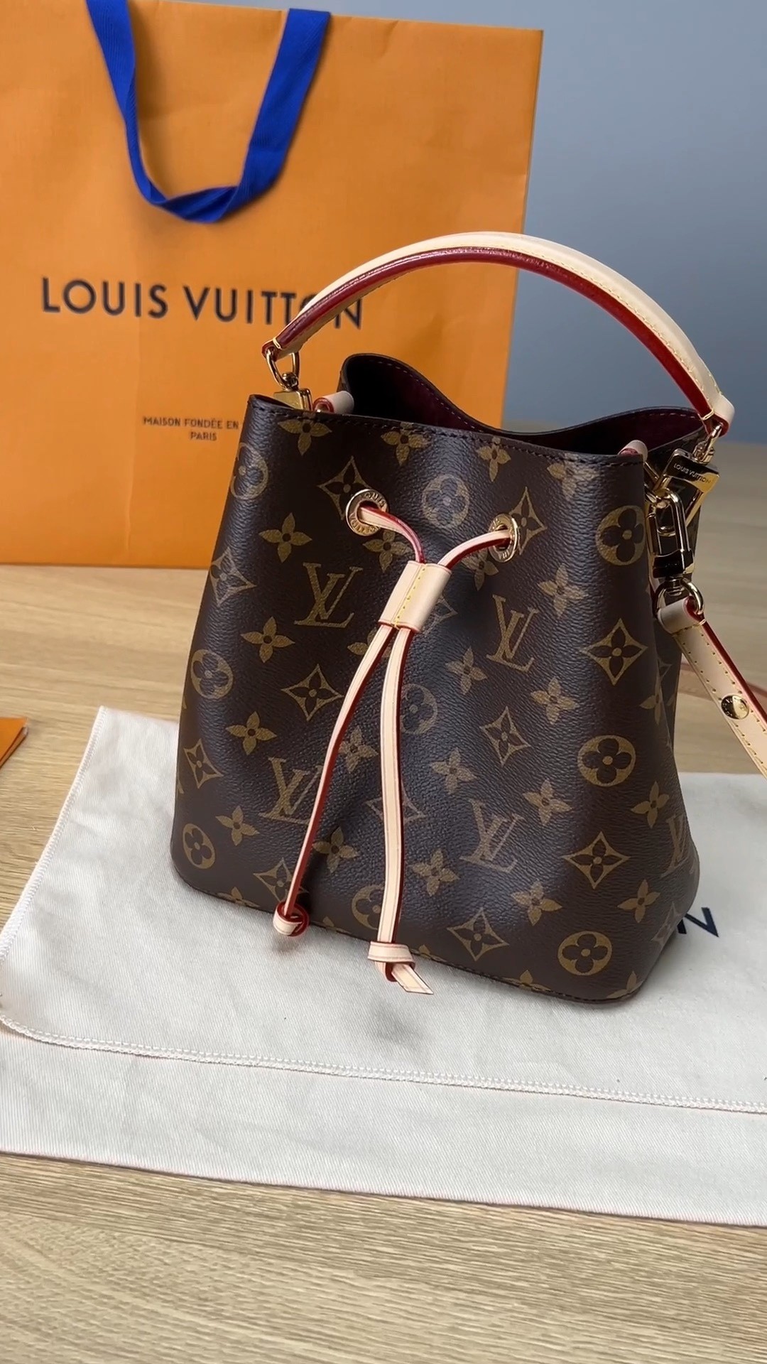 Shebag super replica Louis Vuitton M46581 NÉONOÉ BB bag review(2025 May updated)-Best Quality Fake designer Bag Review, Replica designer bag ru Shebag super replica Louis Vuitton M46581 NÉONOÉ BB bag review(2025 May updated)-Best Quality Fake designer Bag Review, Replica designer bag ru