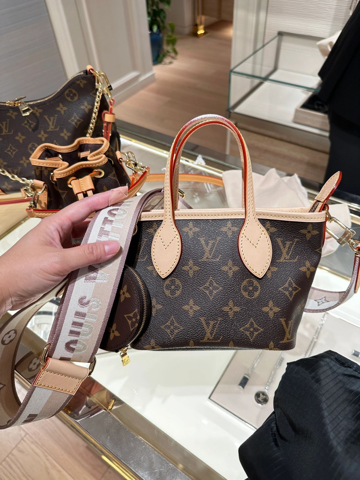 Shebag Super replica Louis Vuitton M46705 NEVERFULL BB bag review(2025 May updated)-Best Quality Fake designer Bag Review, Replica designer bag ru