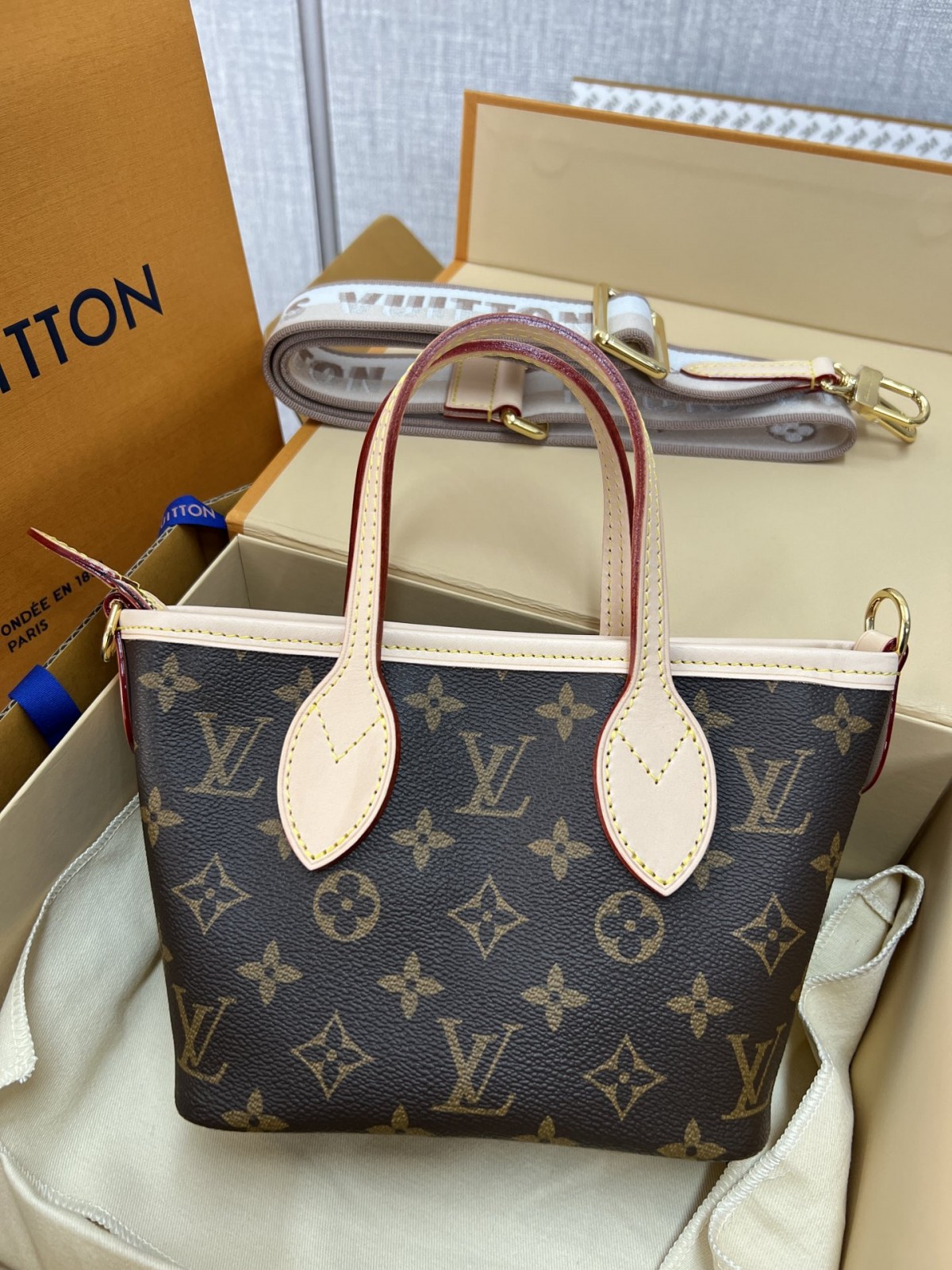 Shebag Super replica Louis Vuitton M46705 NEVERFULL BB bag review(2025 May updated)-Best Quality Fake designer Bag Review, Replica designer bag ru