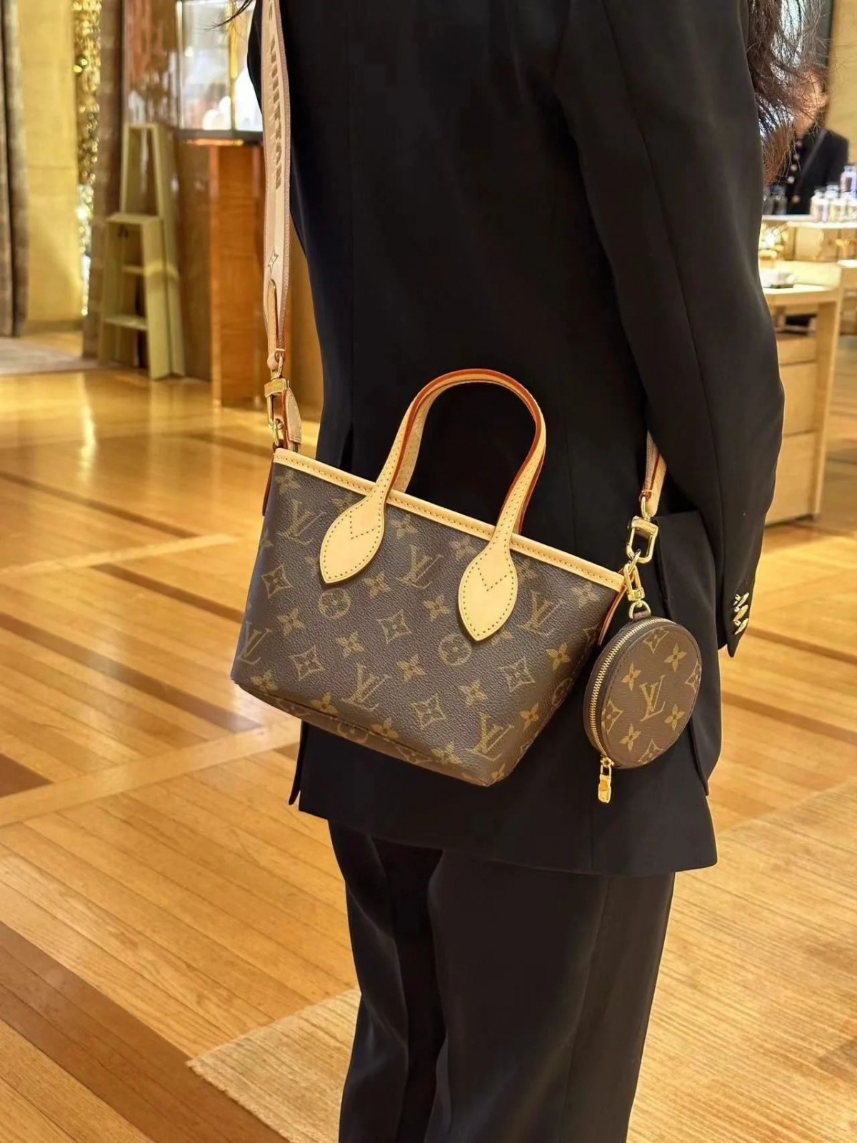 Shebag Super replica Louis Vuitton M46705 NEVERFULL BB bag review(2025 May updated)-Best Quality Fake designer Bag Review, Replica designer bag ru